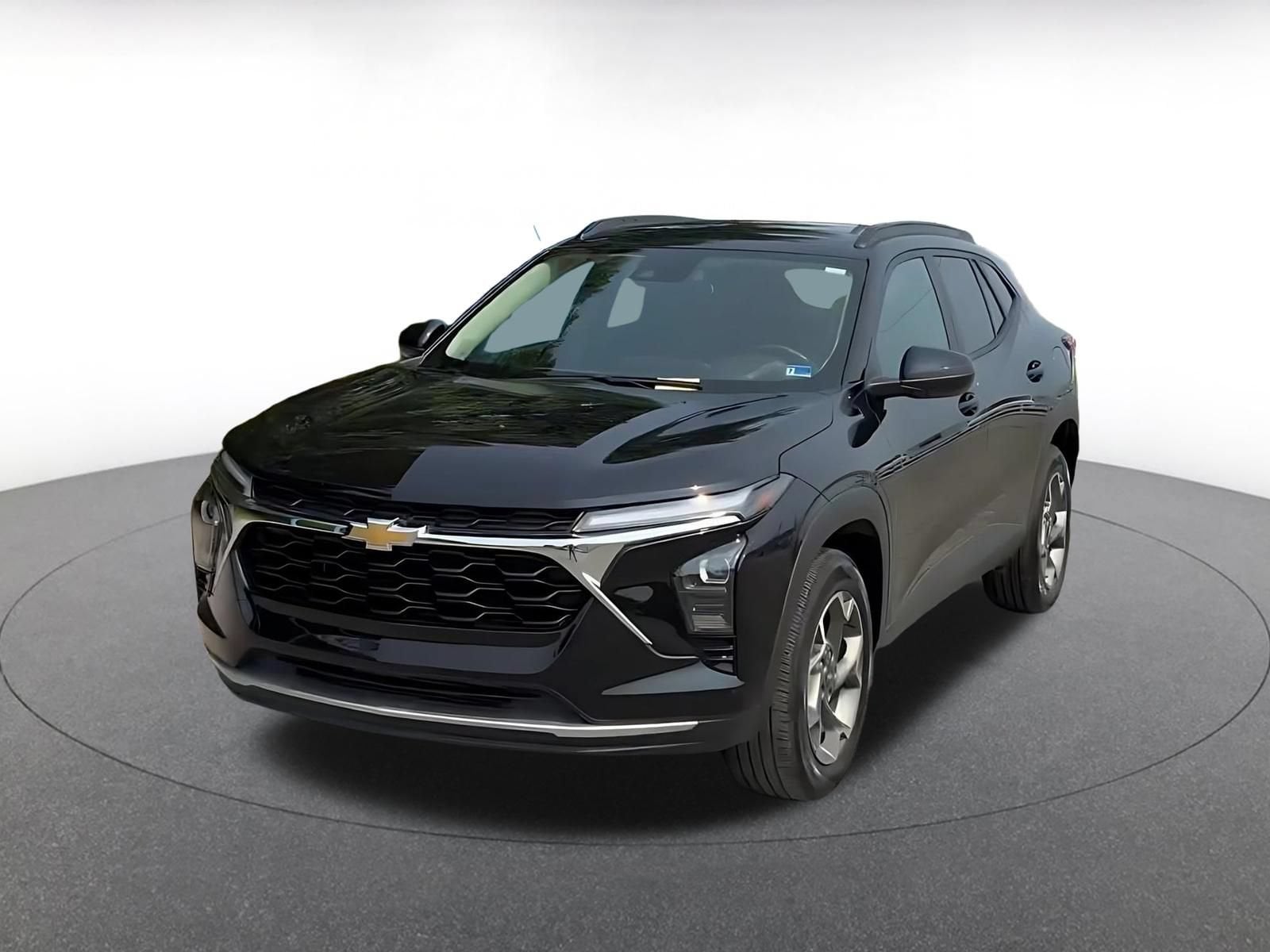 Thumbnail: 2025 Chevrolet Trax - 7