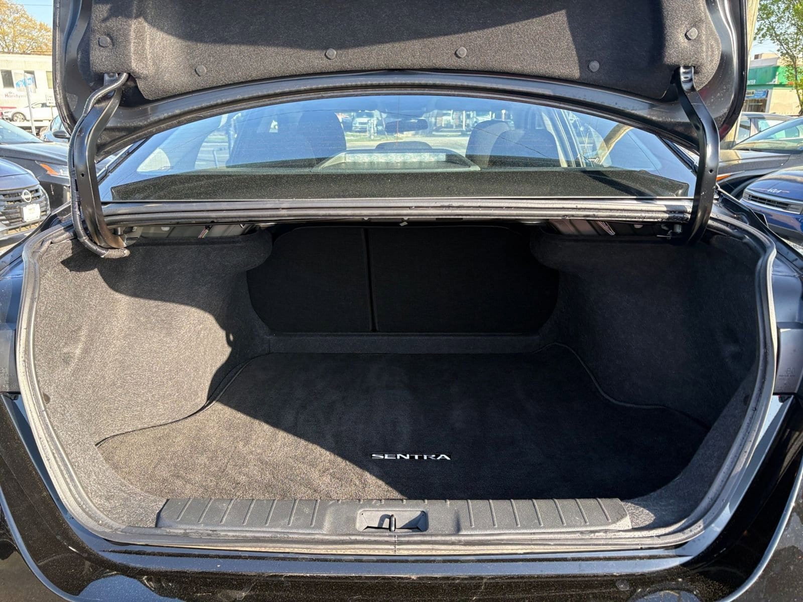 Thumbnail: 2025 Nissan Sentra - 29