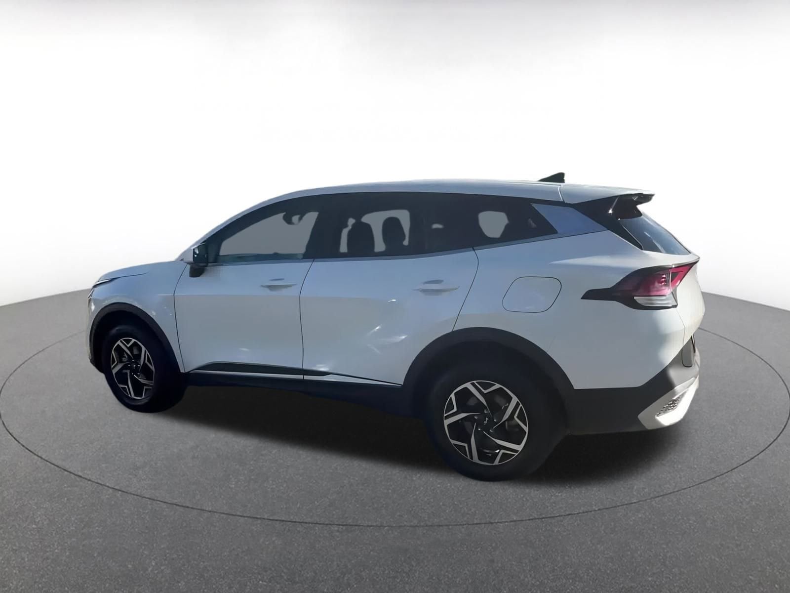 Thumbnail: 2024 Kia Sportage - 10