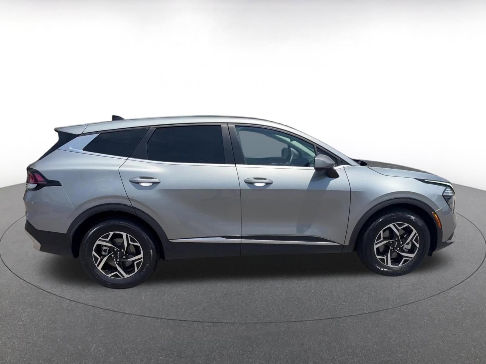 Thumbnail: 2025 Kia Sportage - 16