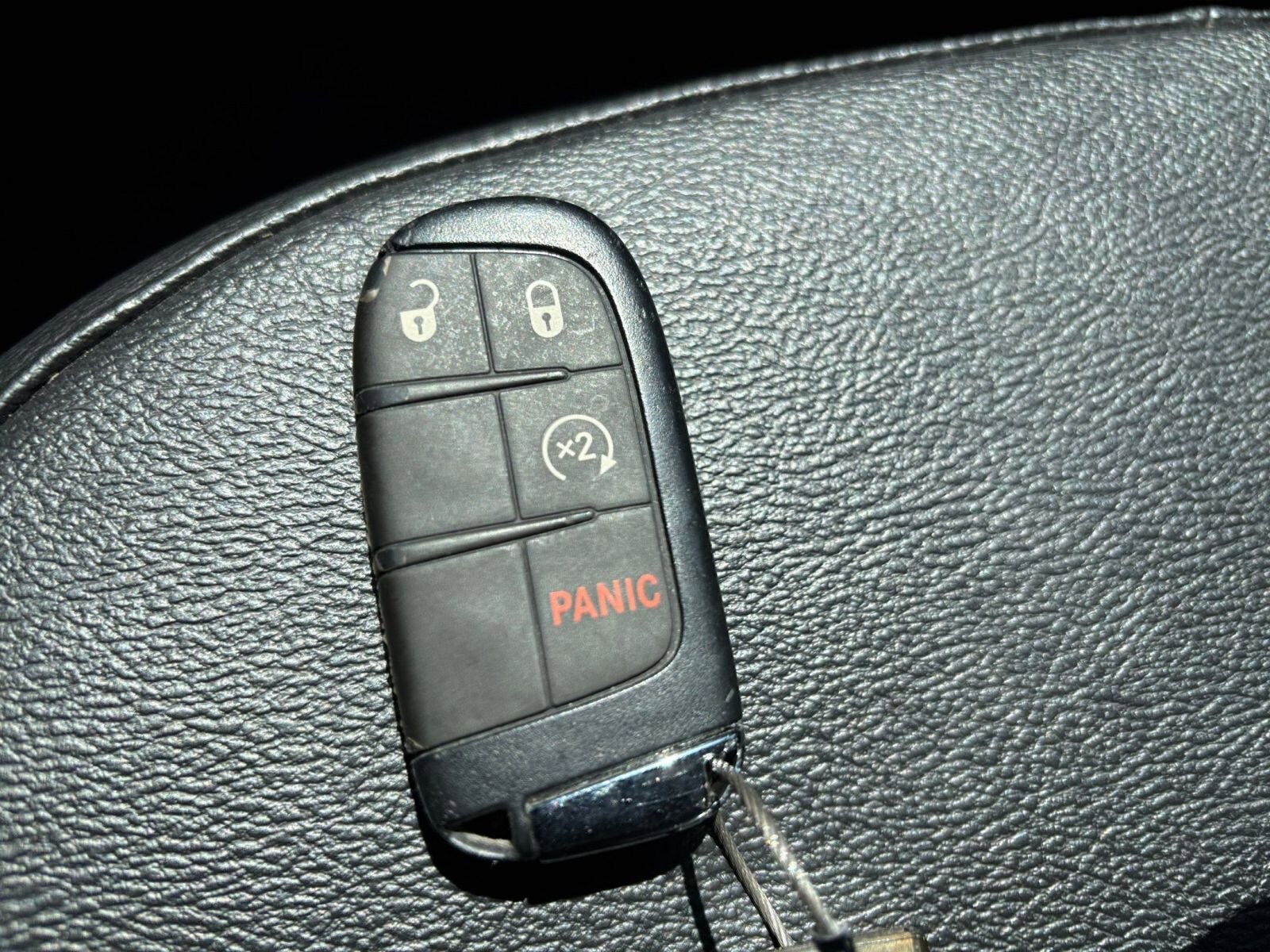 Thumbnail: 2025 Jeep Compass - 22