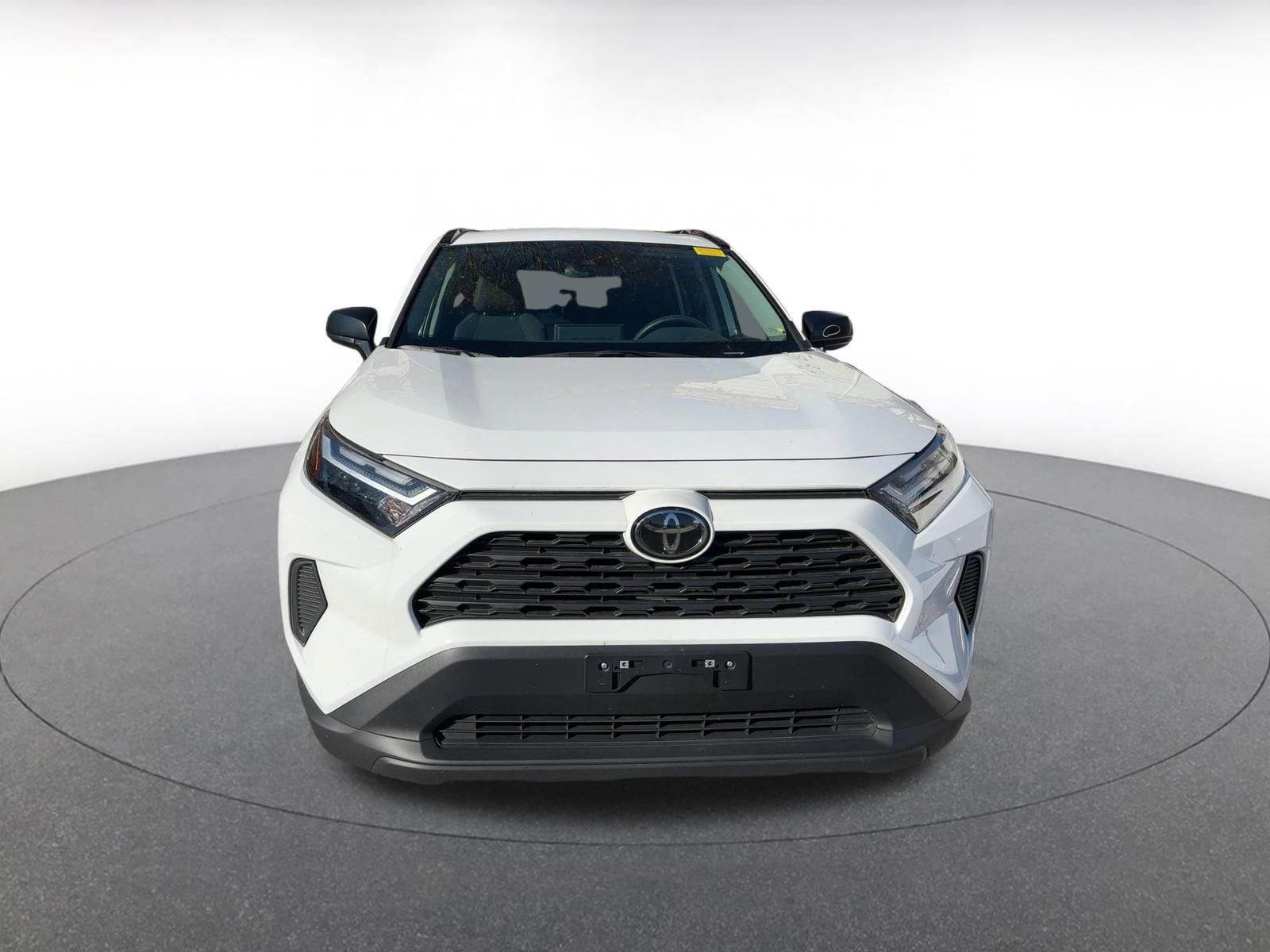 Thumbnail: 2025 Toyota RAV4 - 3