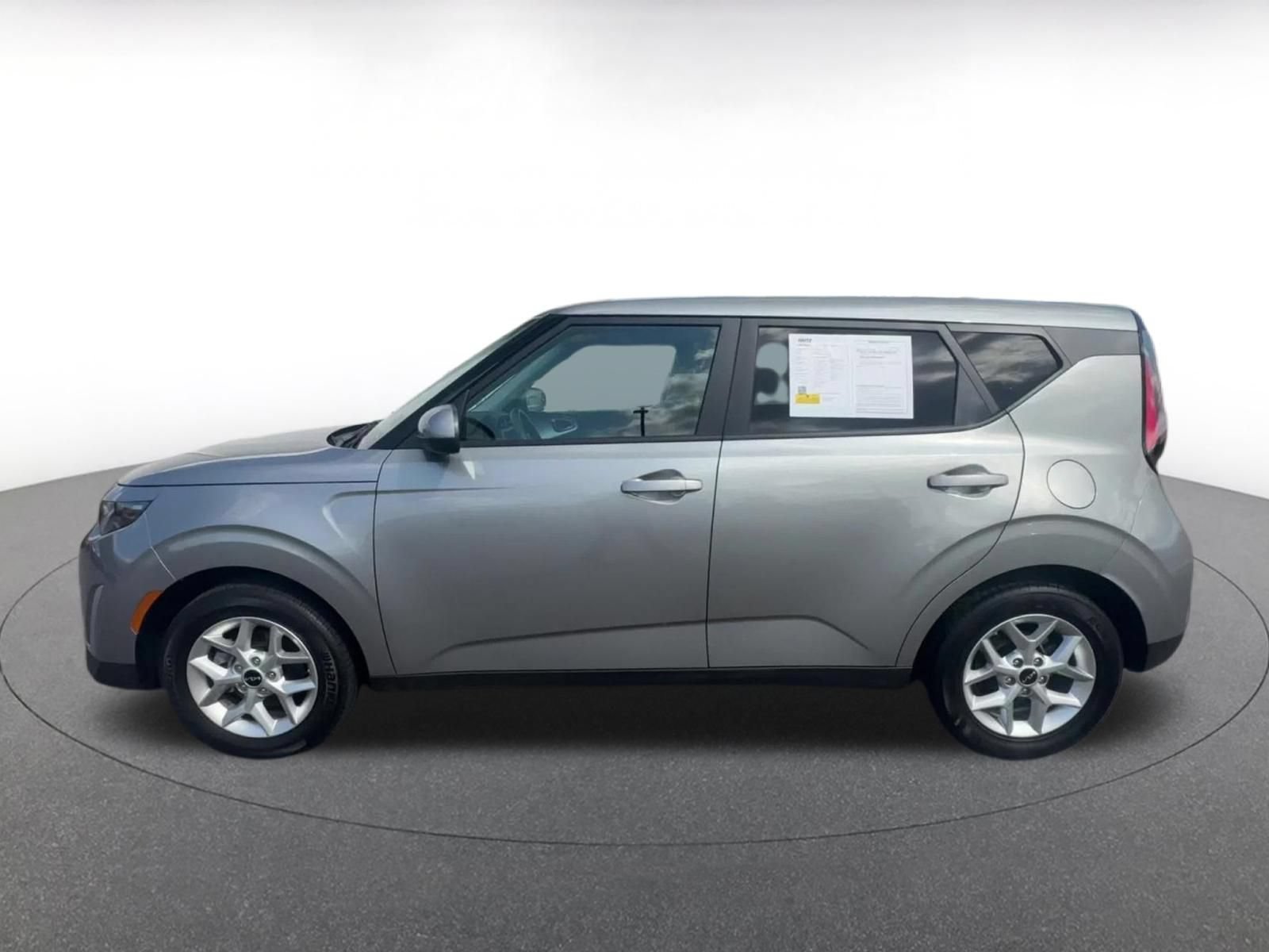 Thumbnail: 2025 Kia Soul - 9
