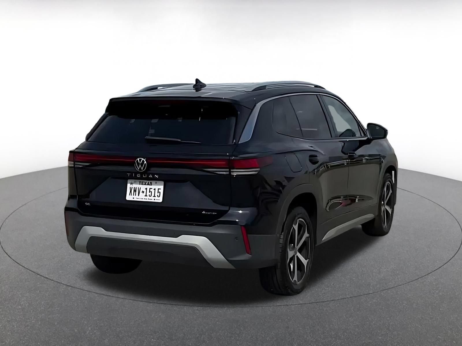 Thumbnail: 2026 Volkswagen Tiguan - 13