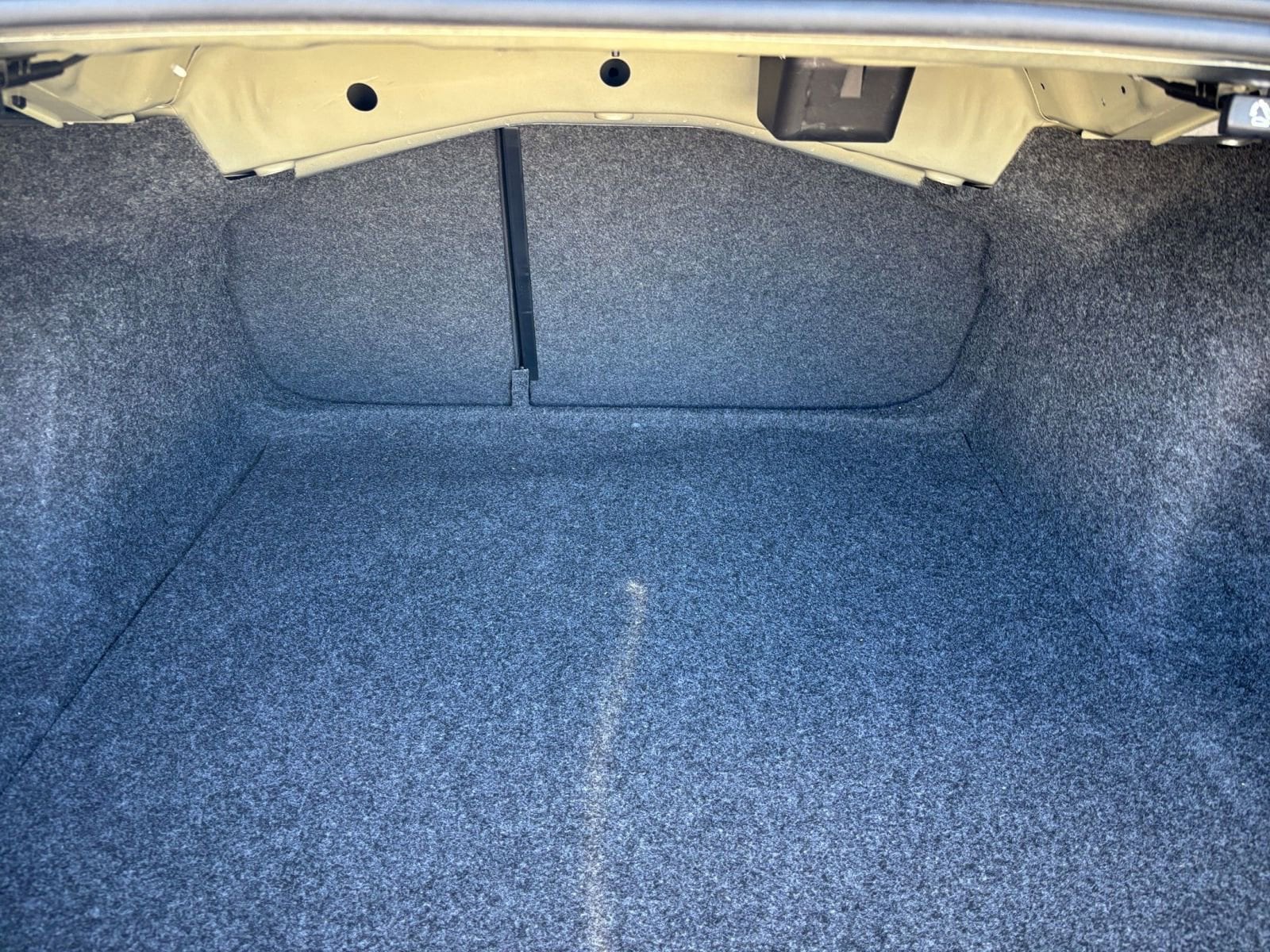 Thumbnail: 2025 Volkswagen Jetta - 30