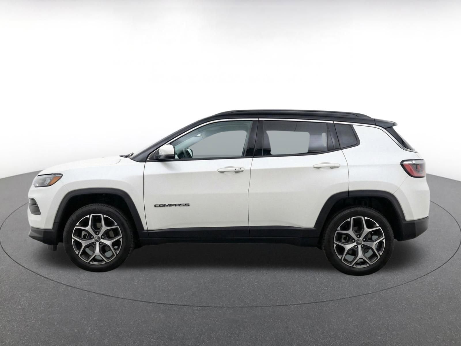 Thumbnail: 2025 Jeep Compass - 4