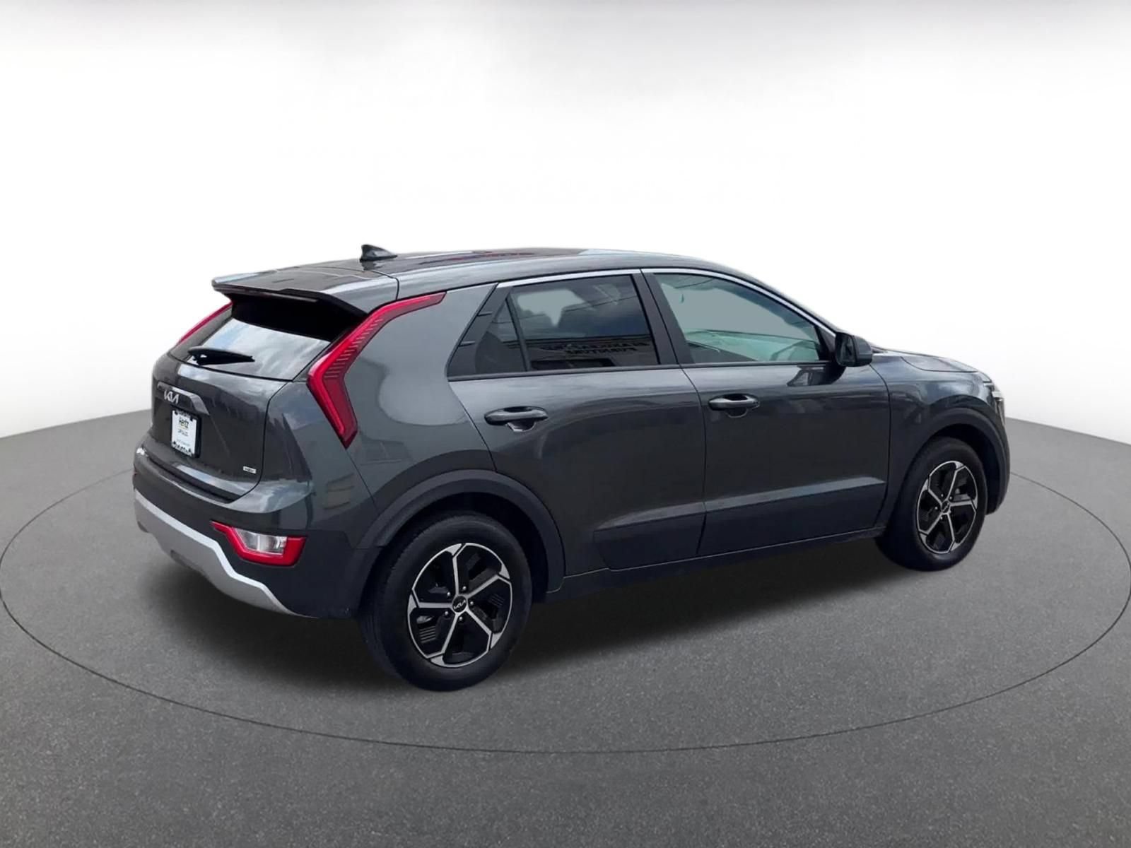 Thumbnail: 2026 Kia Niro - 15