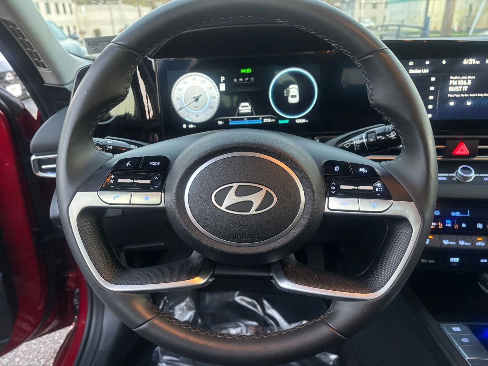 Thumbnail: 2025 Hyundai Elantra - 29