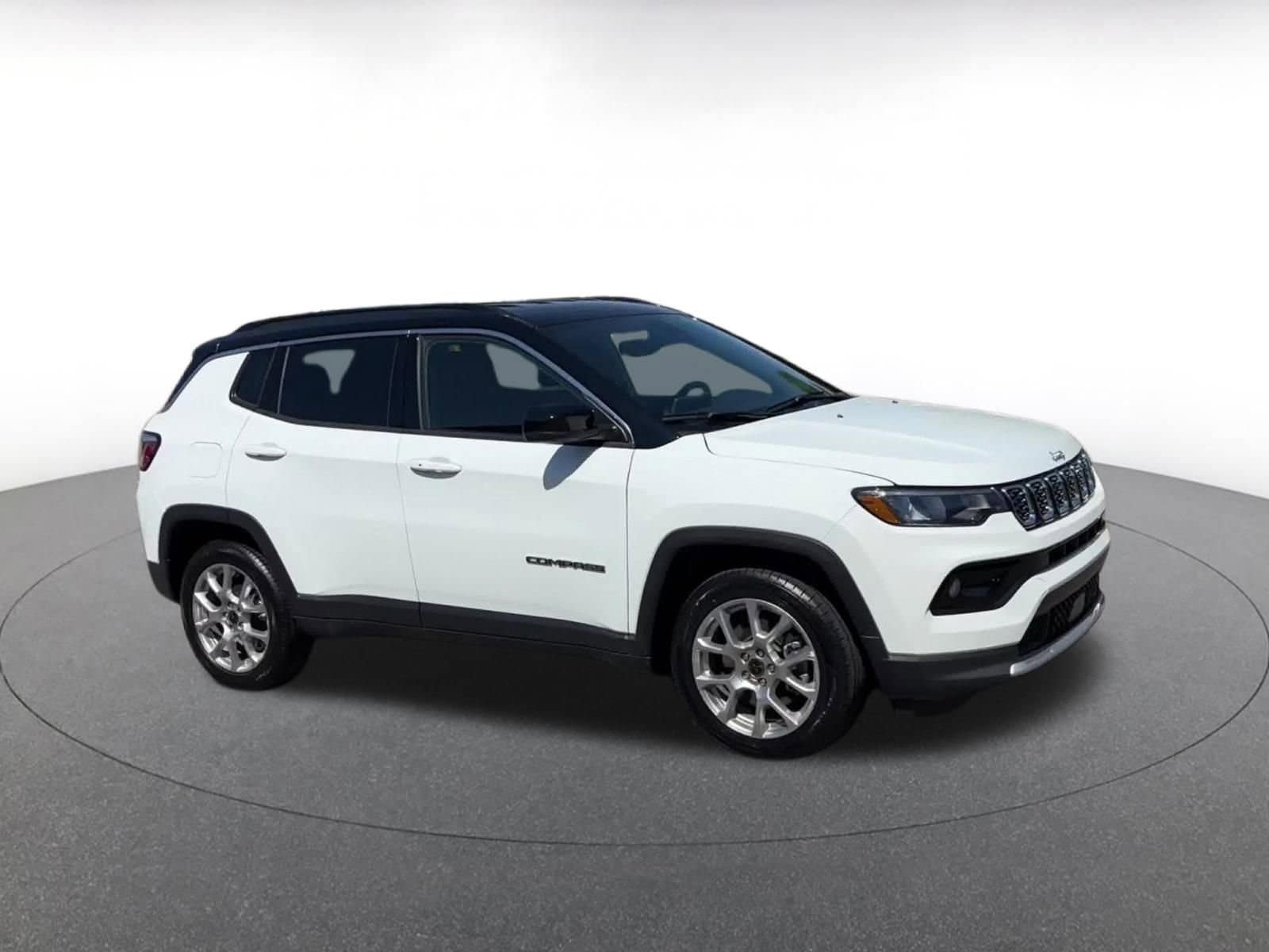 Thumbnail: 2025 Jeep Compass - 2