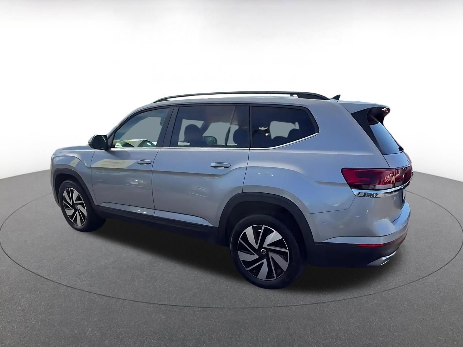 Thumbnail: 2025 Volkswagen Atlas - 10