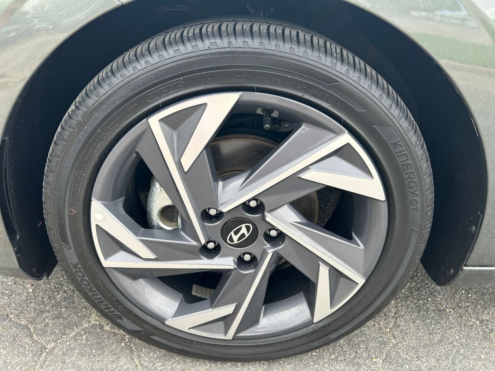 Thumbnail: 2025 Hyundai Elantra - 31