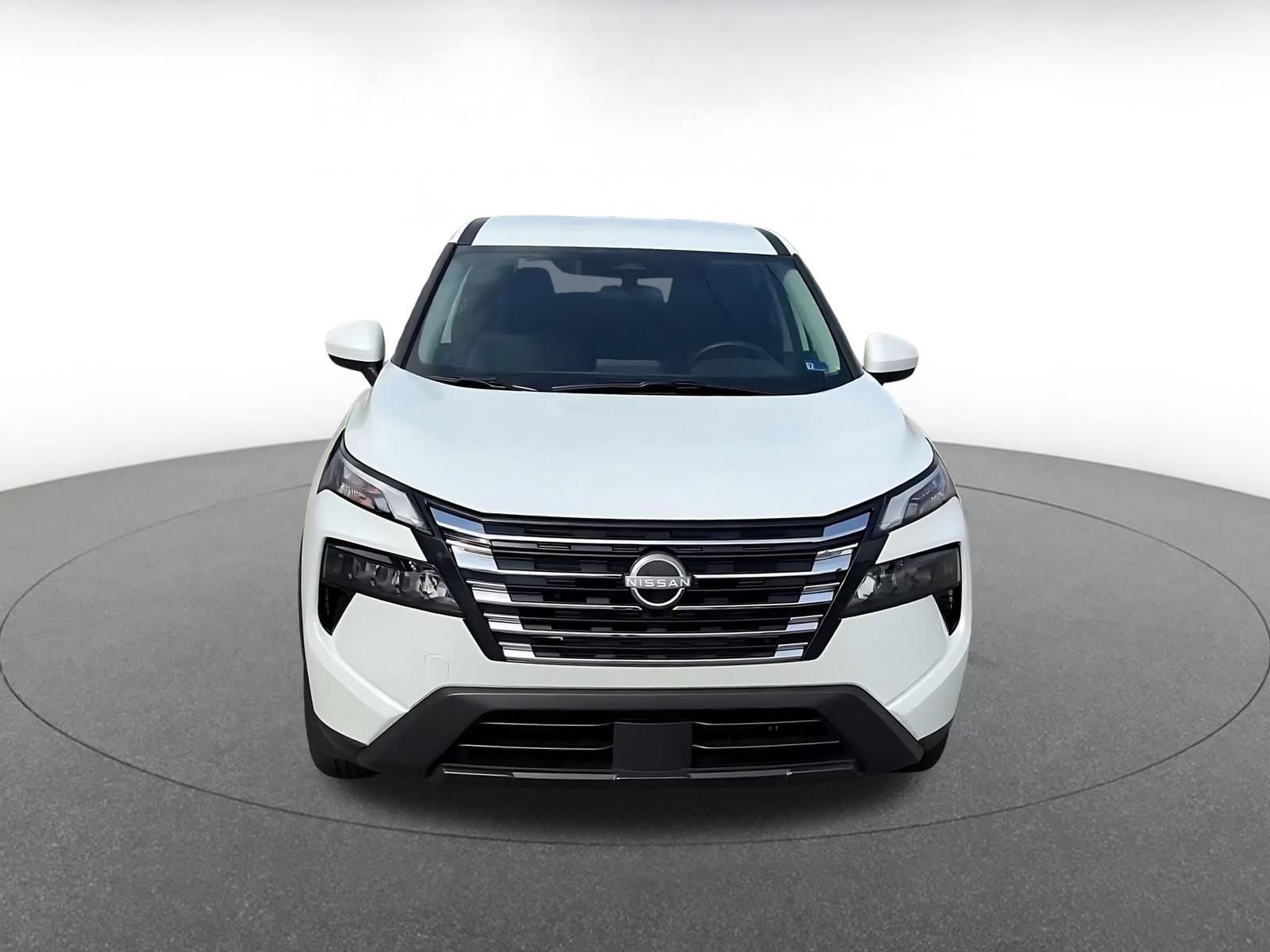 Thumbnail: 2026 Nissan Rogue - 3