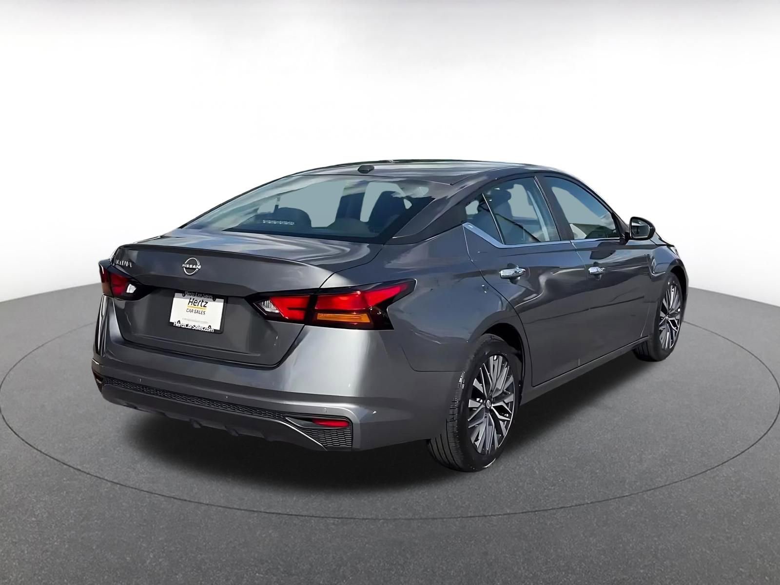 Thumbnail: 2025 Nissan Altima - 14