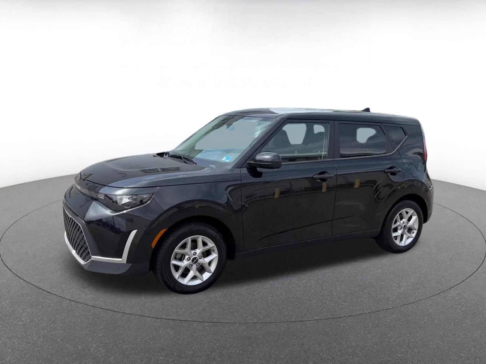 Thumbnail: 2025 Kia Soul - 8