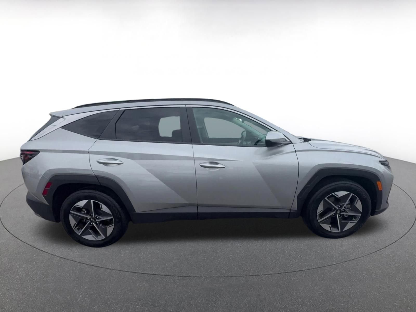 Thumbnail: 2025 Hyundai Tucson - 16