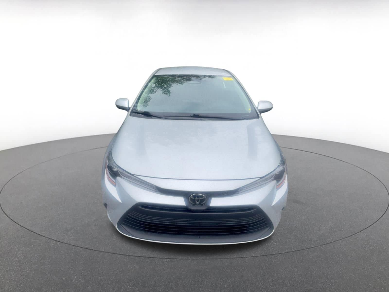 Thumbnail: 2024 Toyota Corolla - 2
