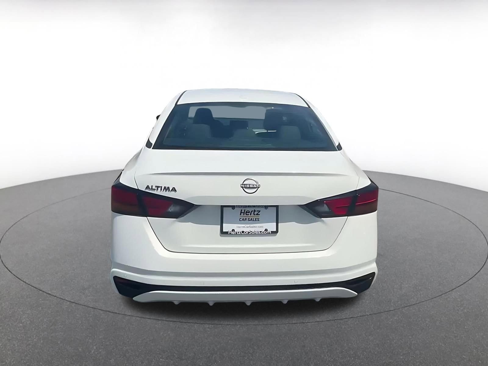 Thumbnail: 2025 Nissan Altima - 12