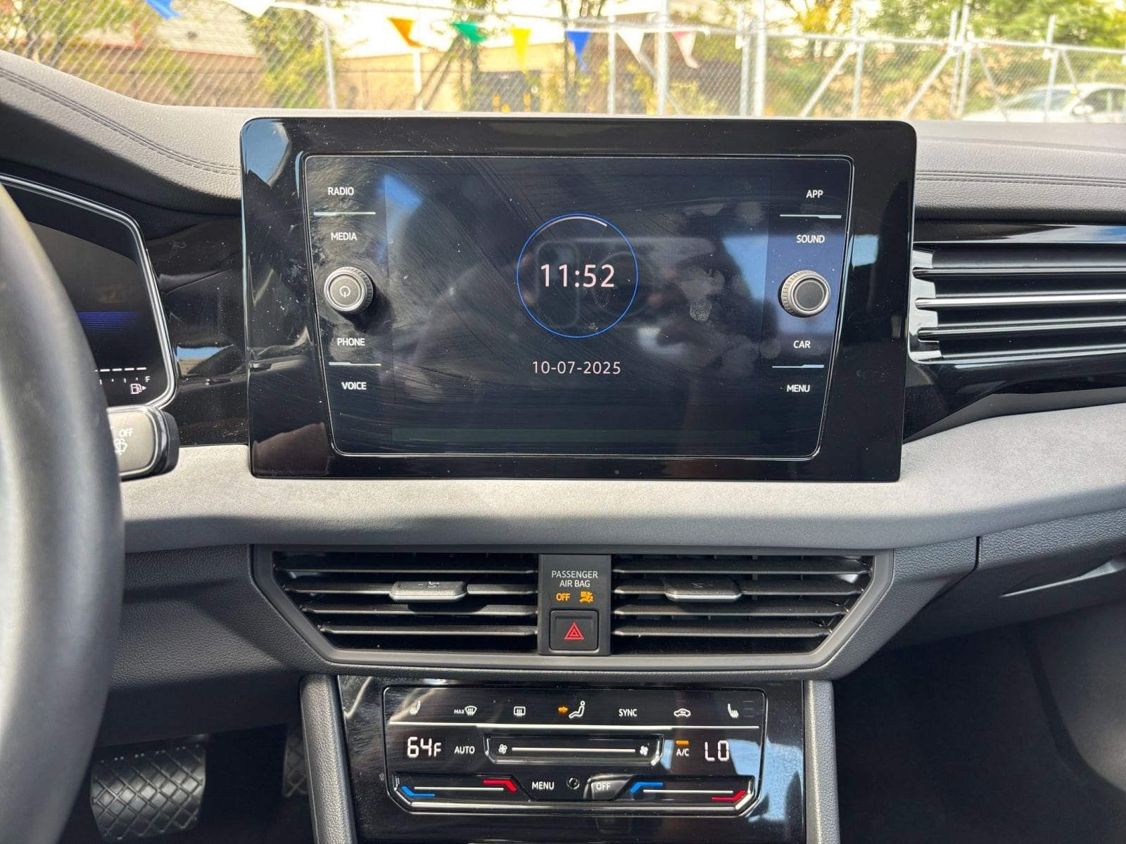 Thumbnail: 2025 Volkswagen Jetta - 18