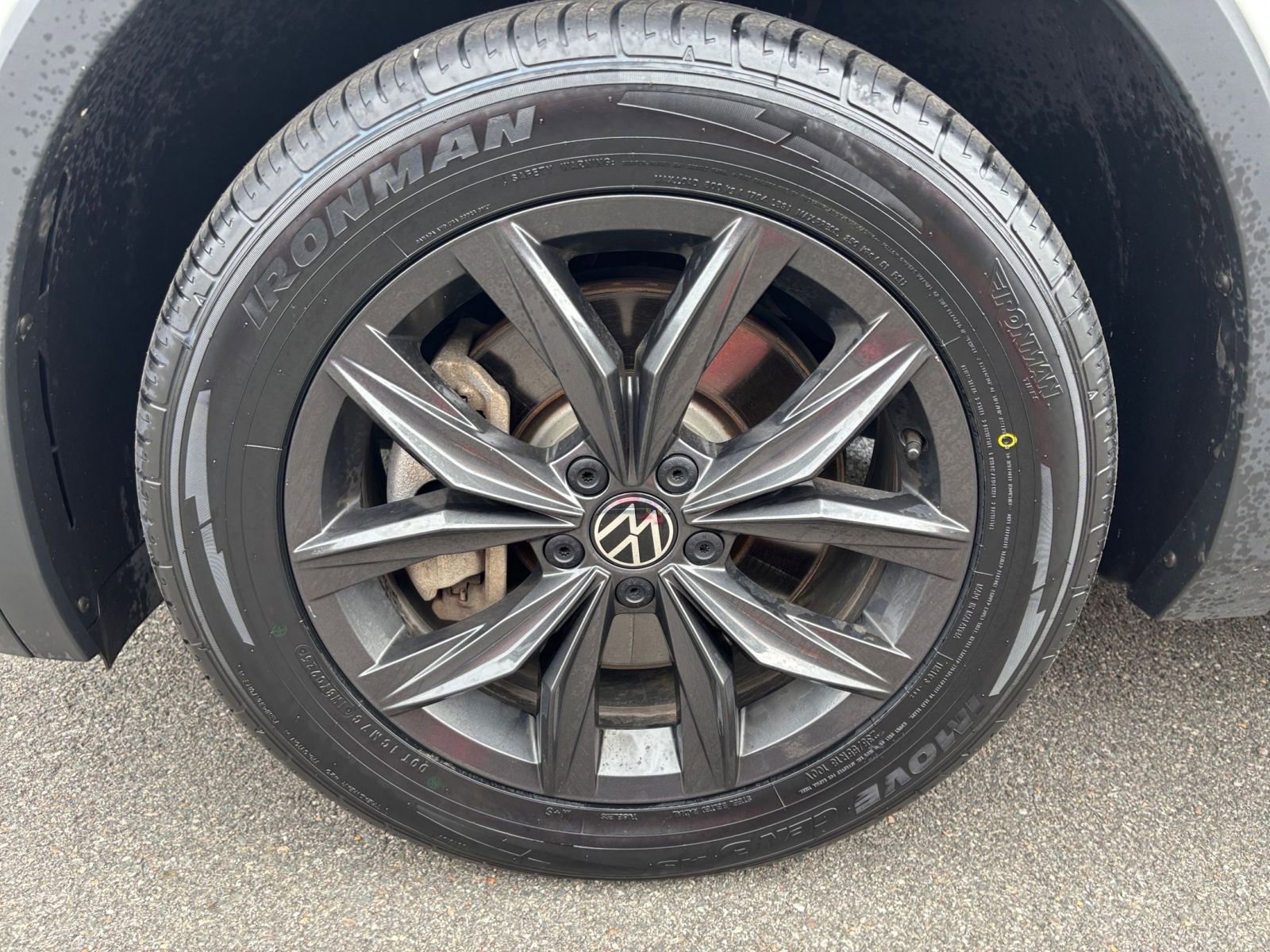 2024 Volkswagen Tiguan 2.0T 30