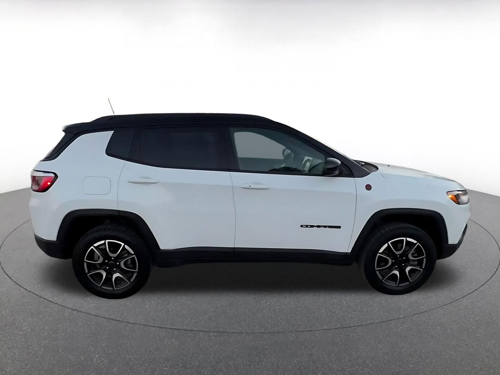 Thumbnail: 2025 Jeep Compass - 16