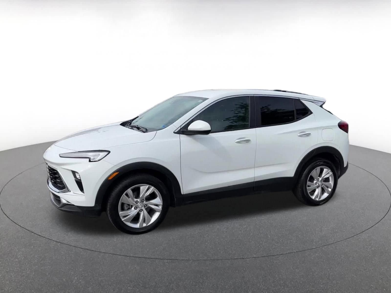 Thumbnail: 2025 Buick Encore GX - 8