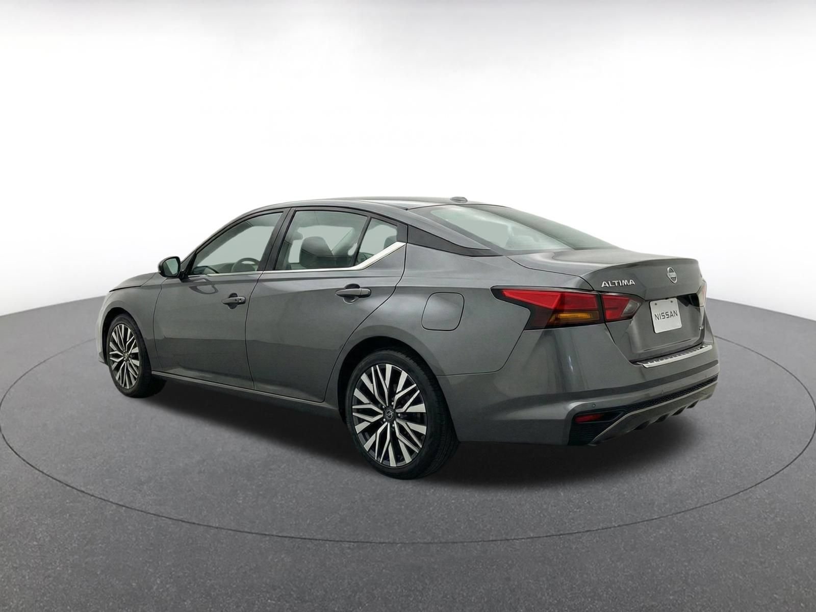 Thumbnail: 2025 Nissan Altima - 7