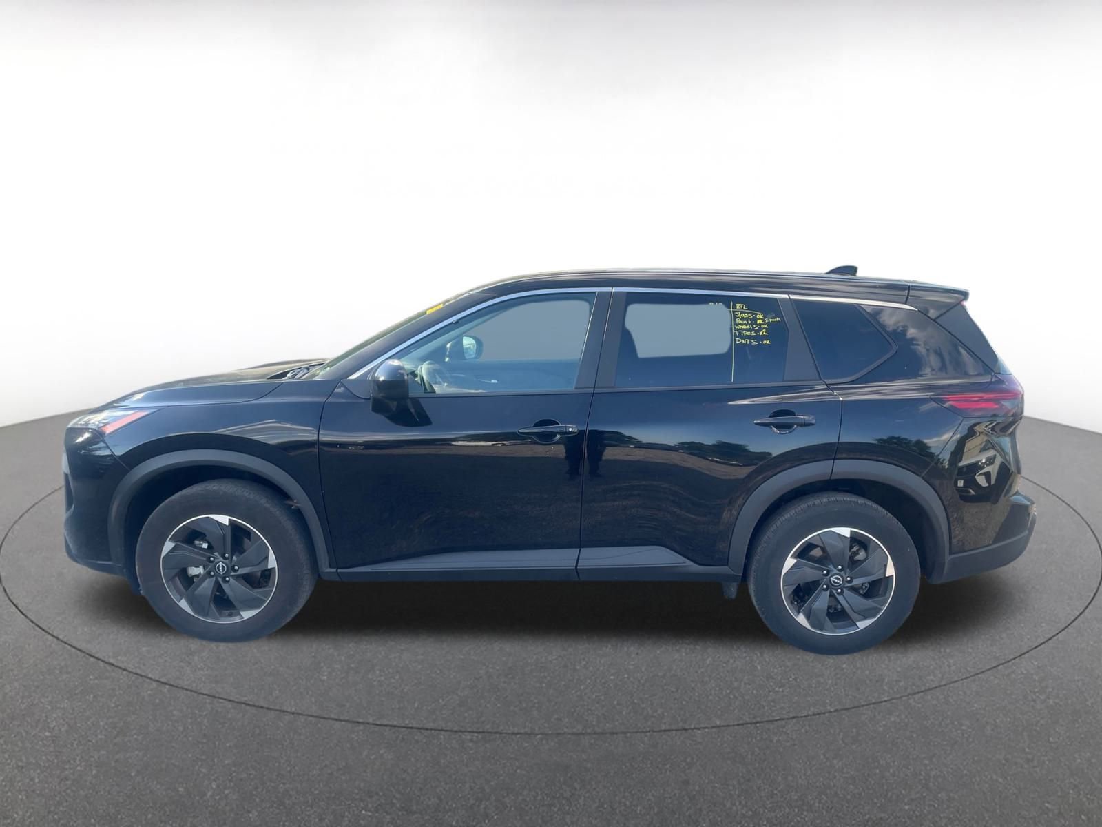 Thumbnail: 2024 Nissan Rogue - 4