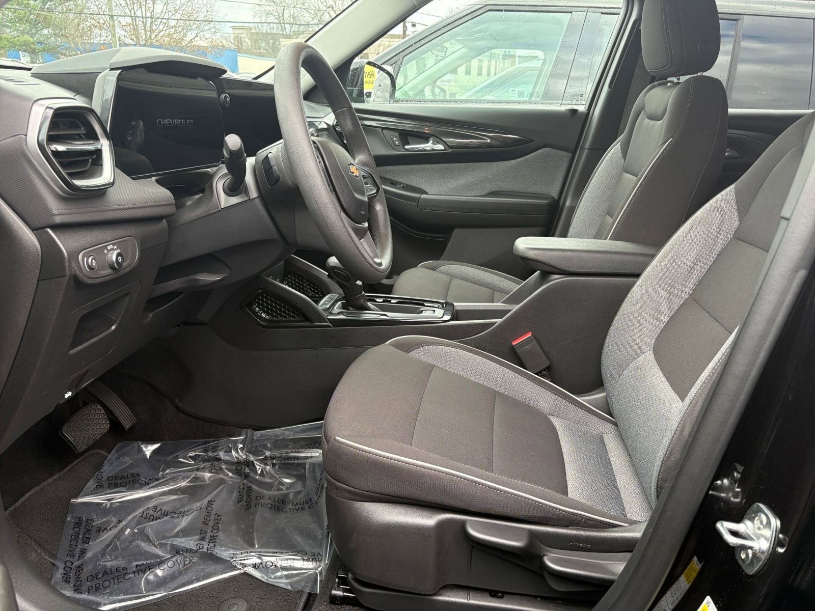 Thumbnail: 2025 Chevrolet TrailBlazer - 24