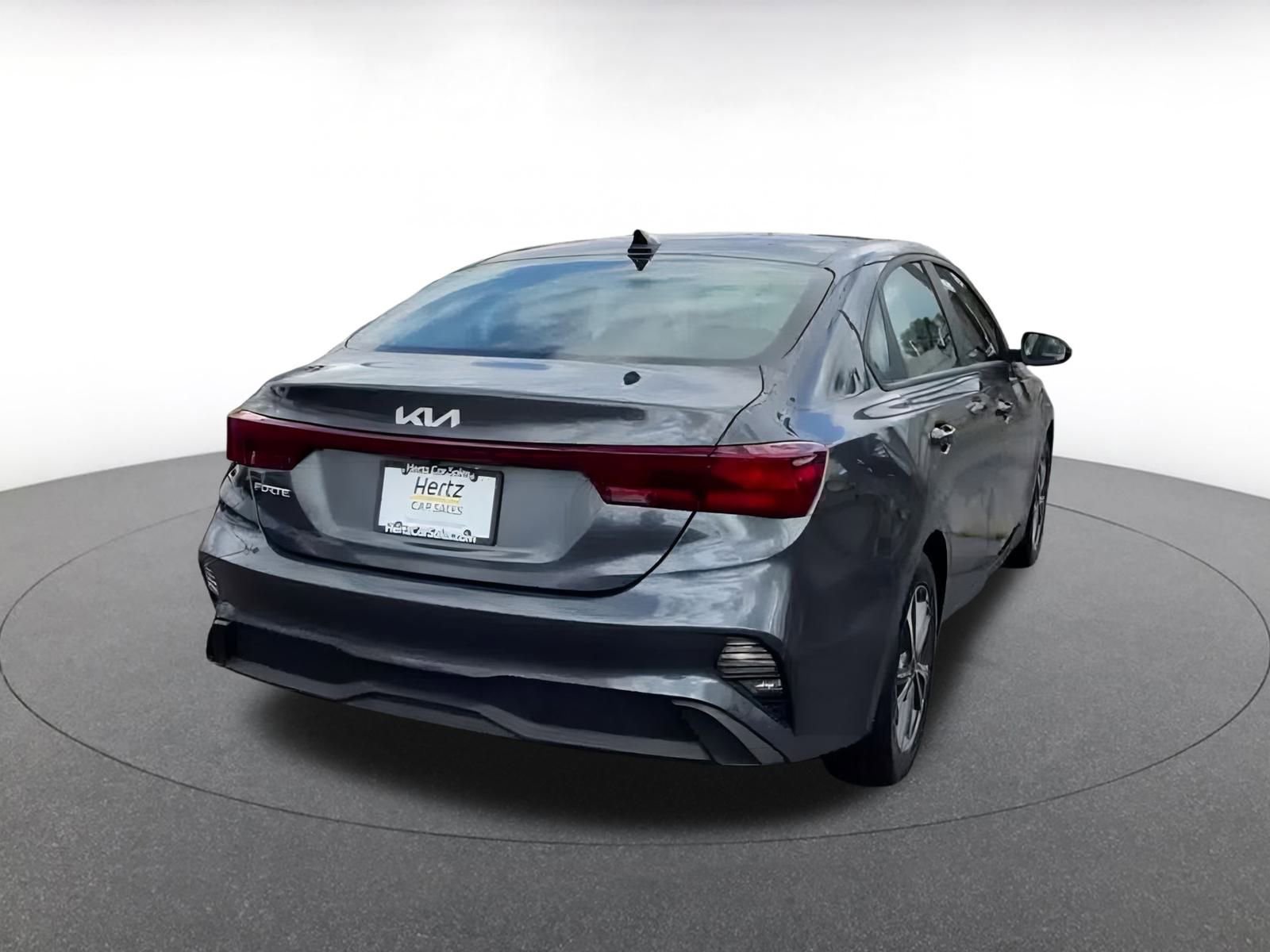 Thumbnail: 2023 Kia Forte - 14