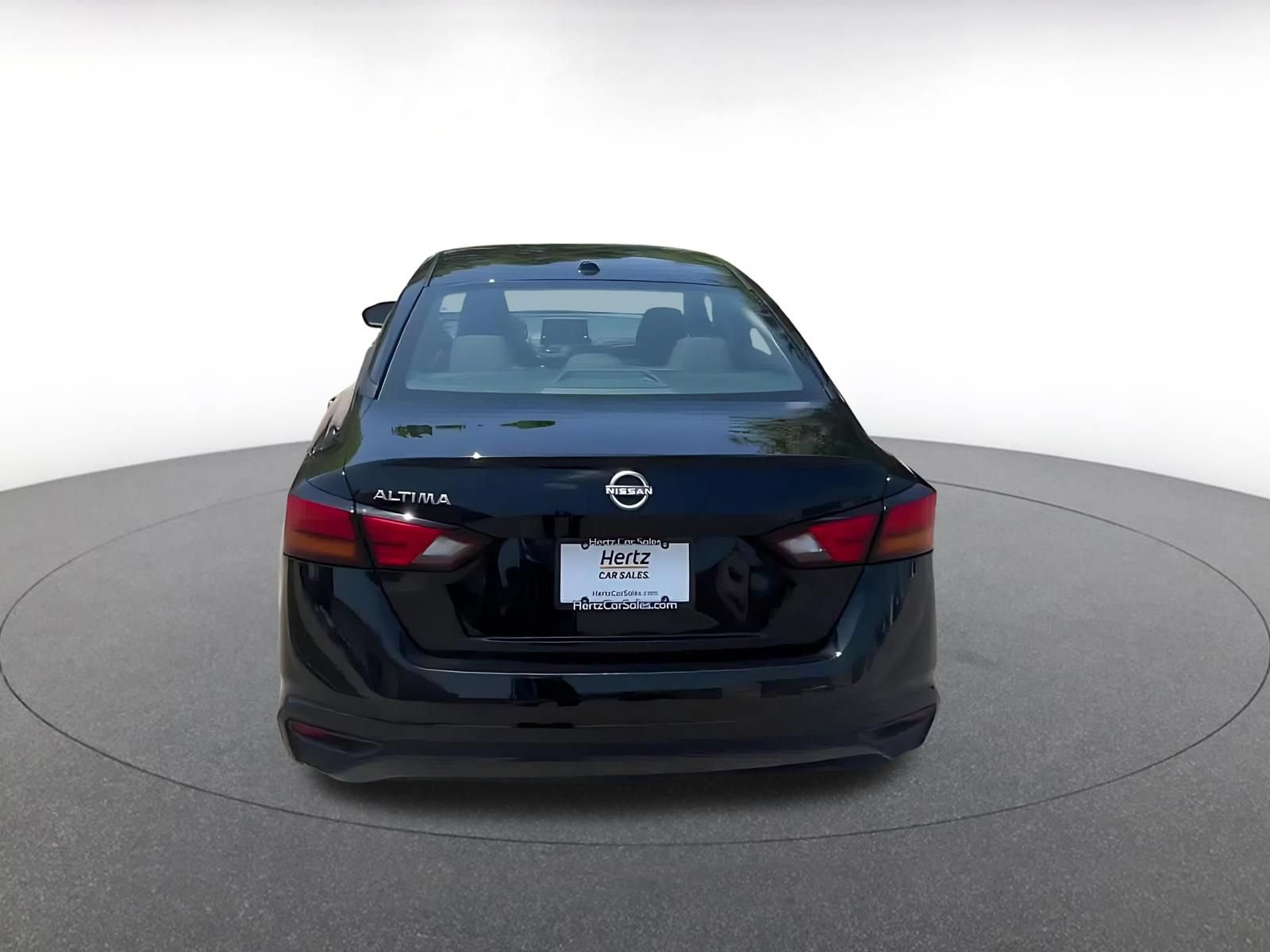 Thumbnail: 2025 Nissan Altima - 12
