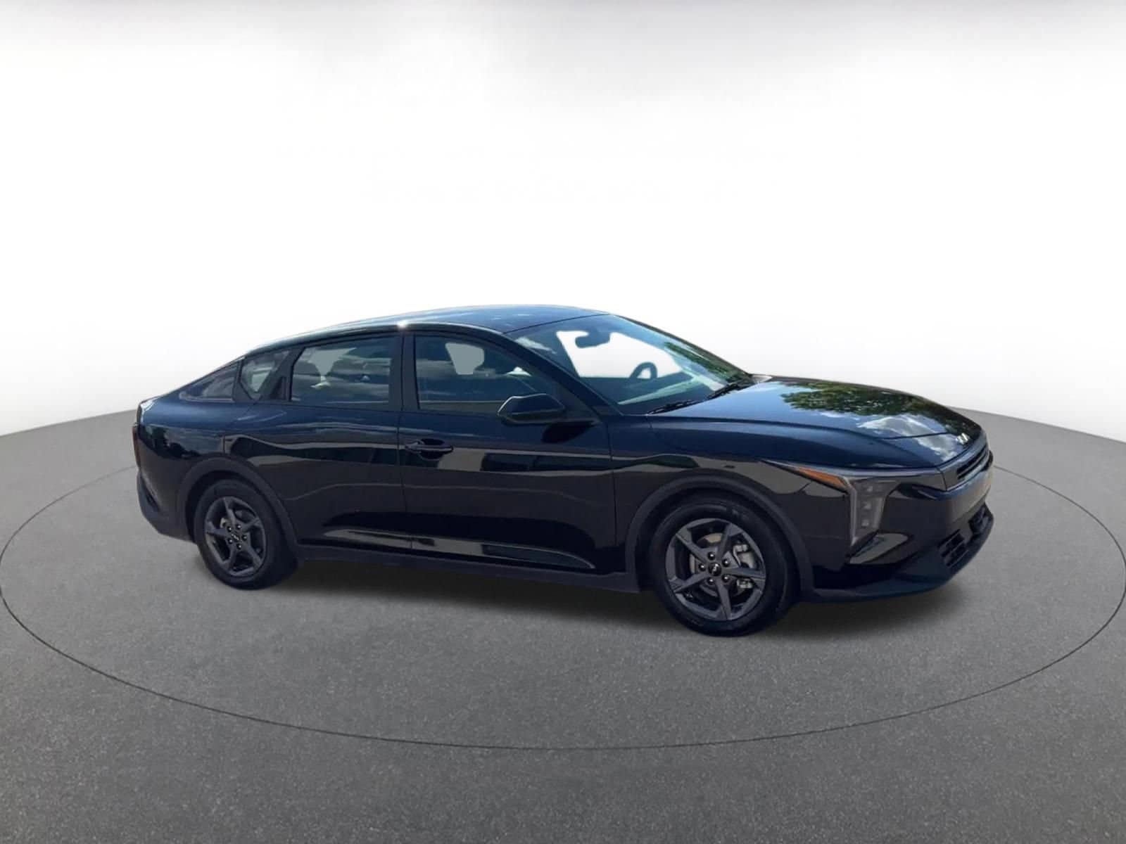 Thumbnail: 2025 Kia K4 - 2