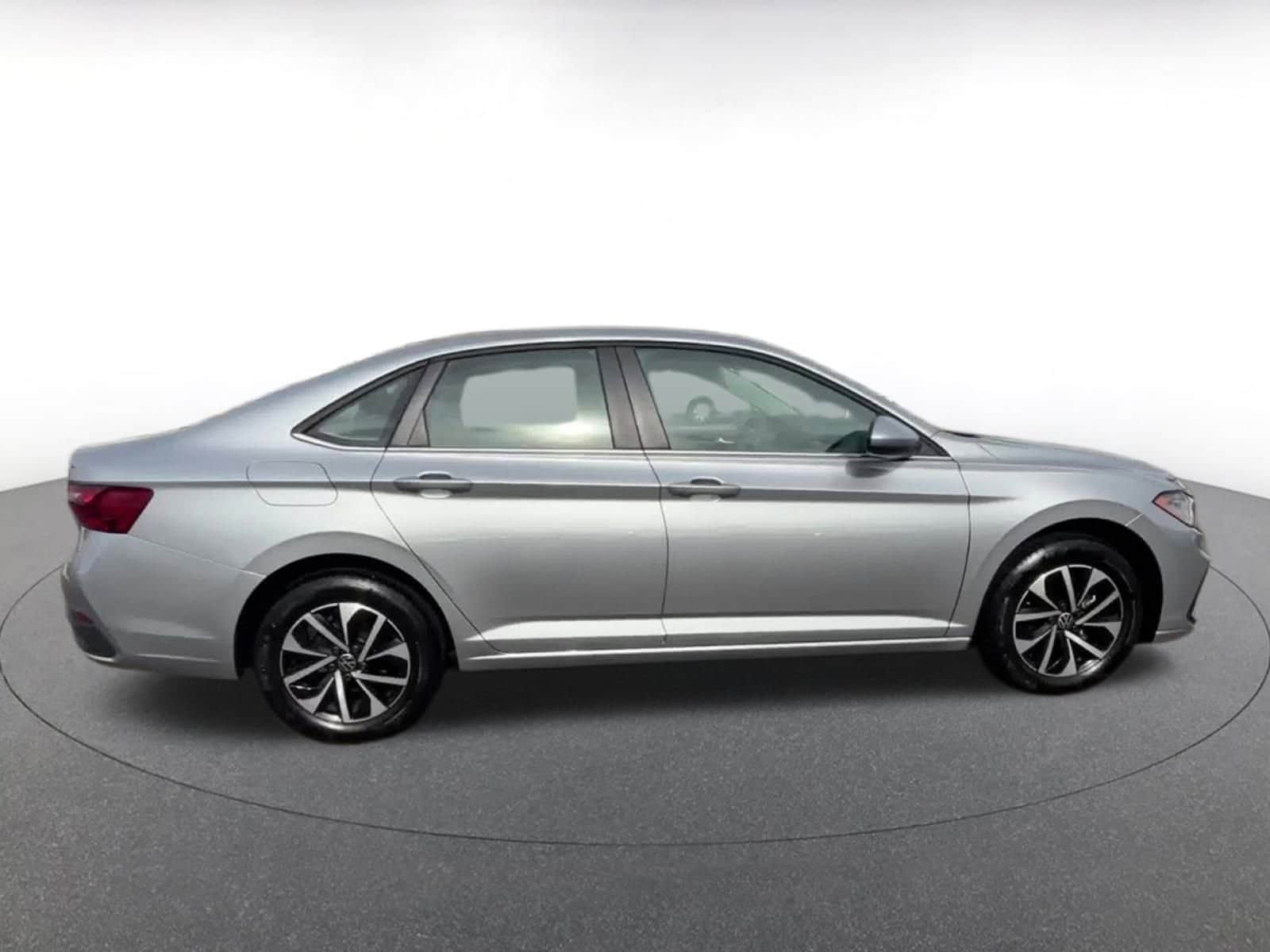 Thumbnail: 2025 Volkswagen Jetta - 16