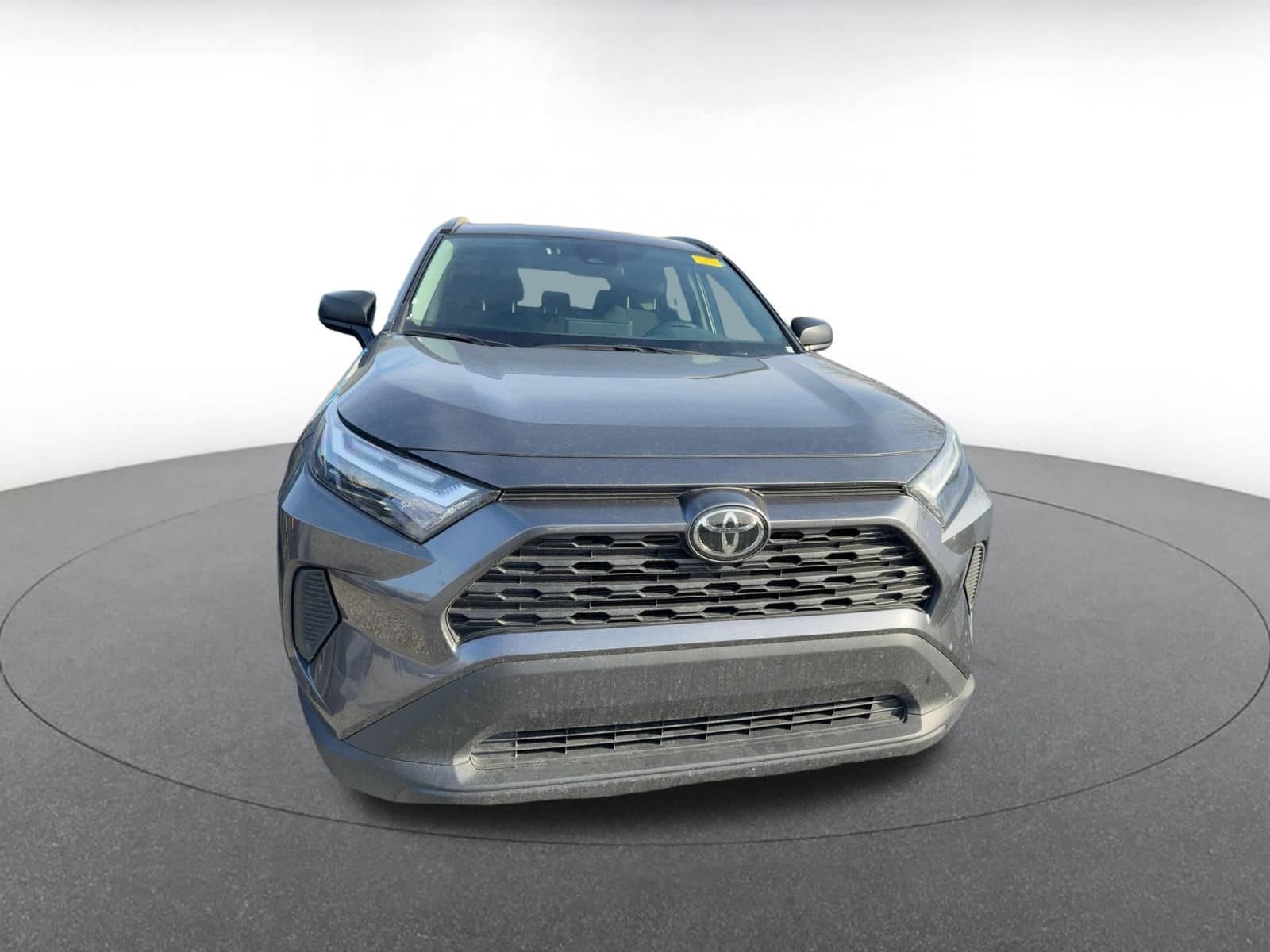 Thumbnail: 2025 Toyota RAV4 - 3