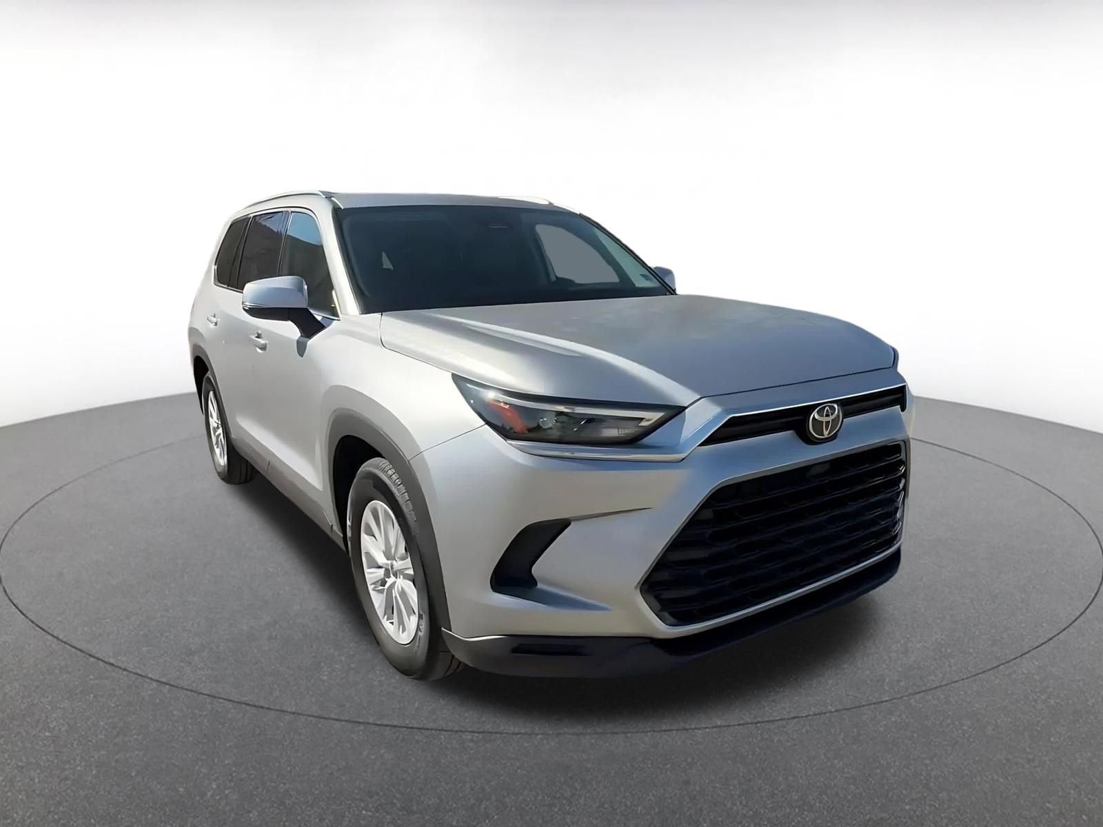 Thumbnail: 2025 Toyota Grand Highlander - 3