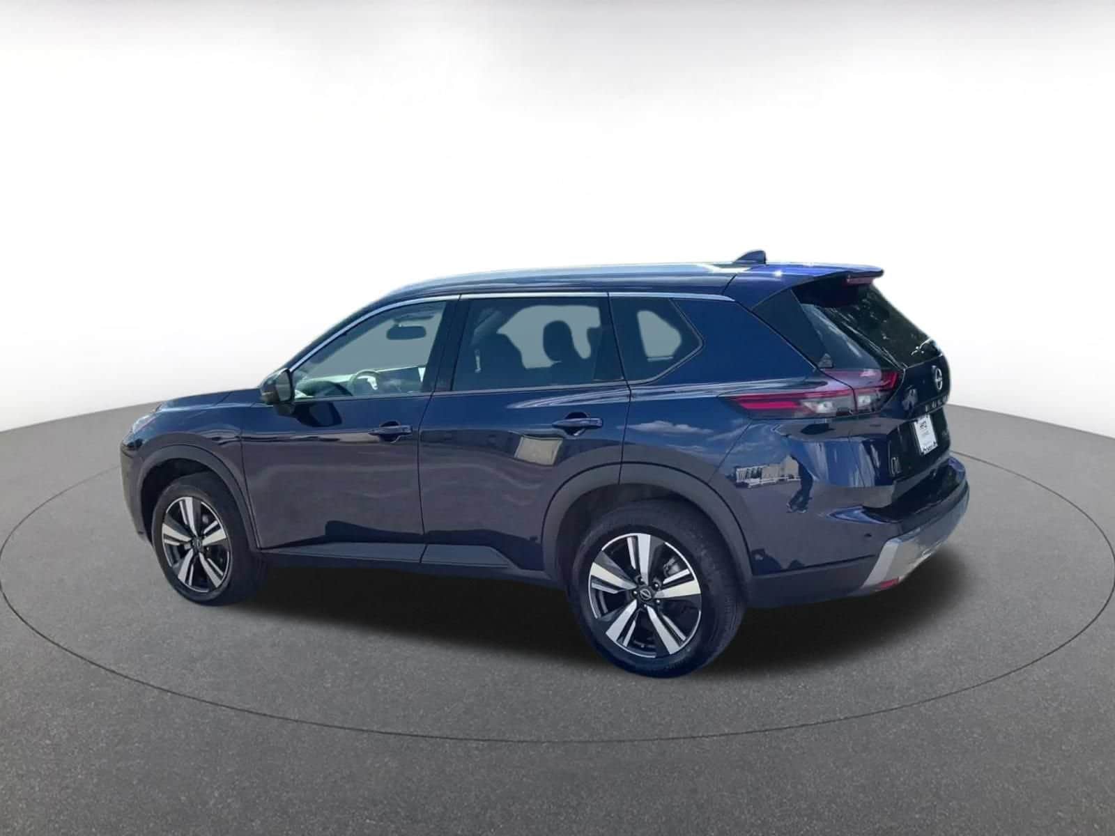 Thumbnail: 2026 Nissan Rogue - 8