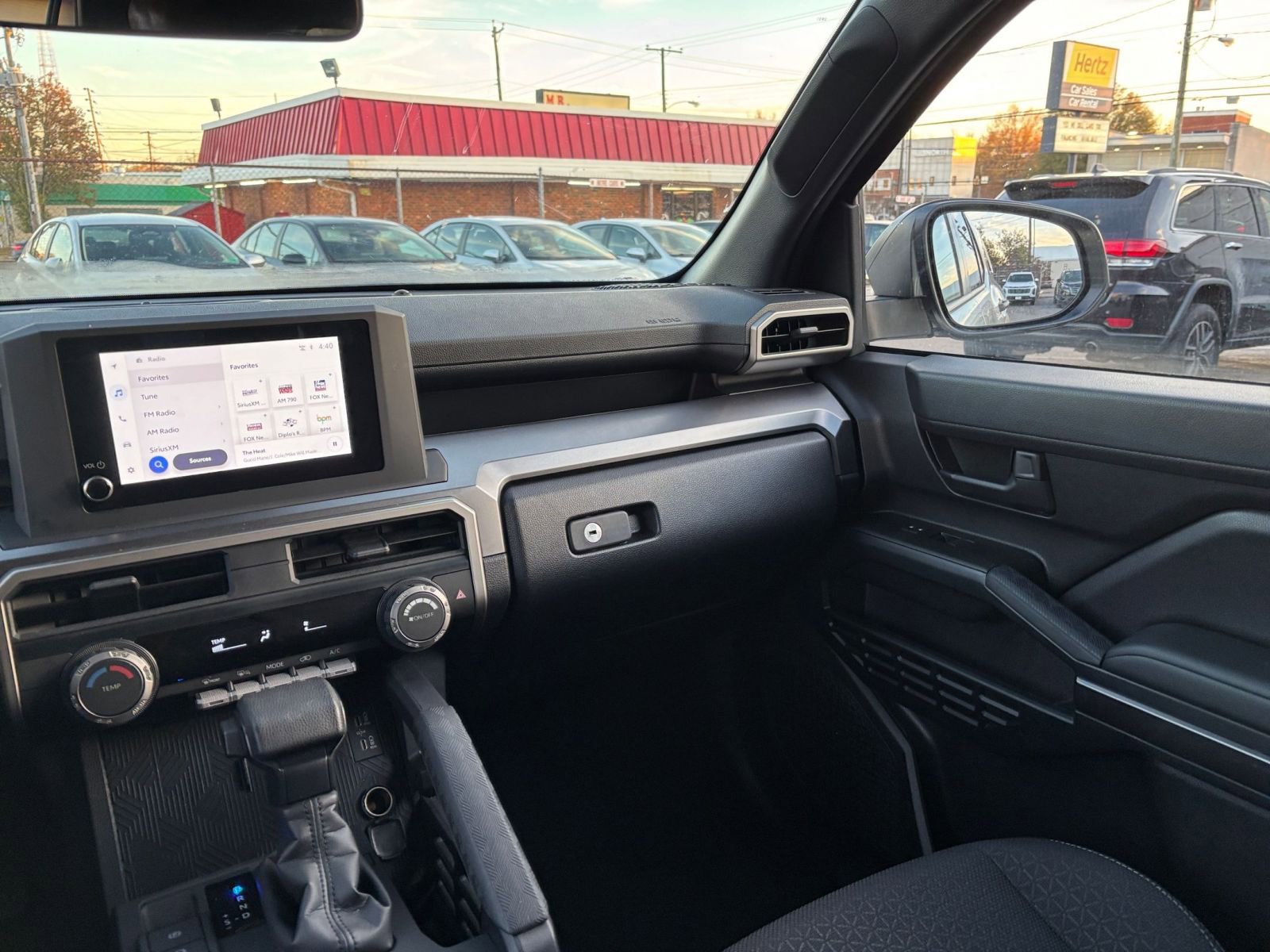 Thumbnail: 2025 Toyota 4Runner - 35