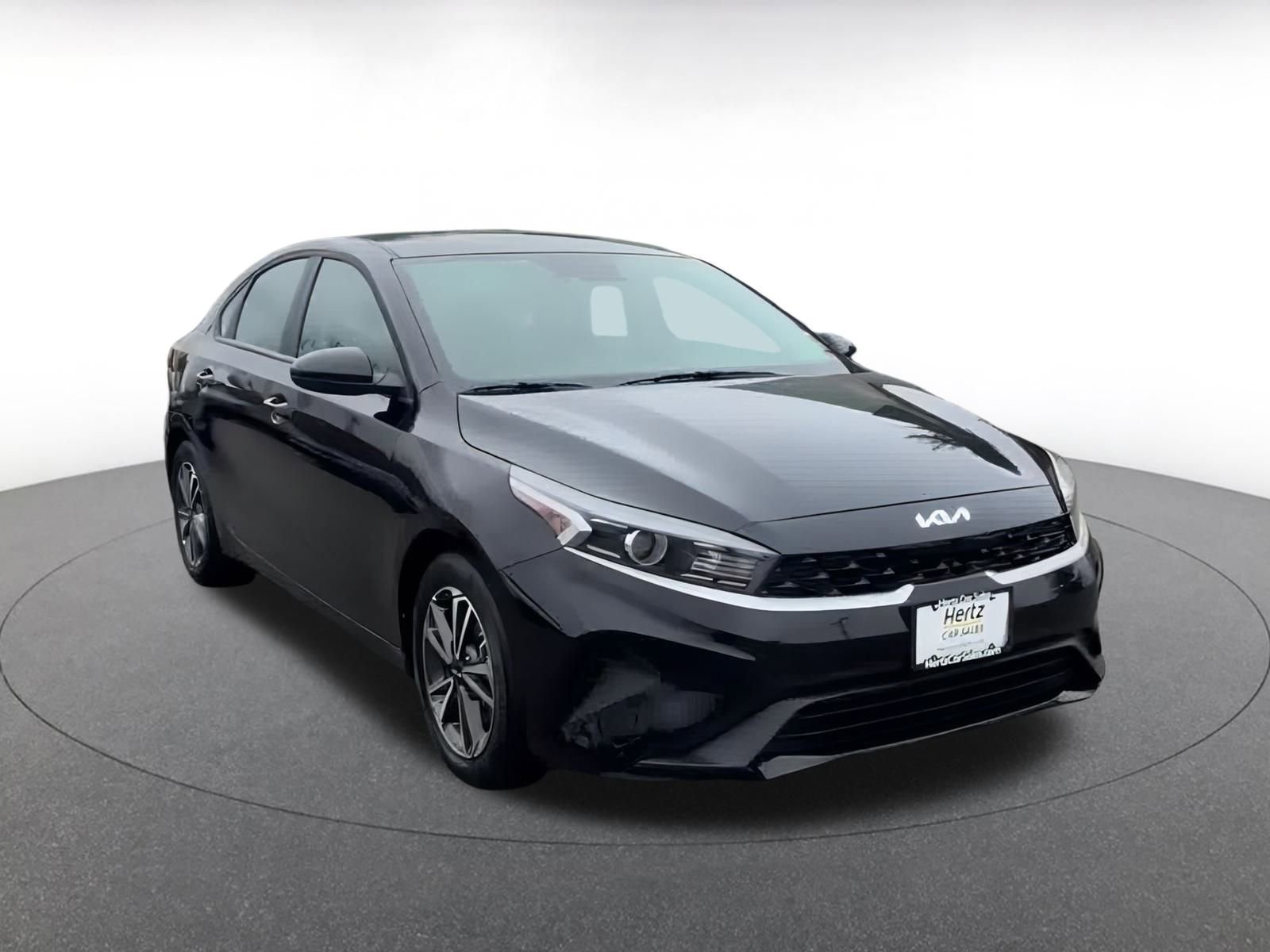 Thumbnail: 2024 Kia Forte - 3