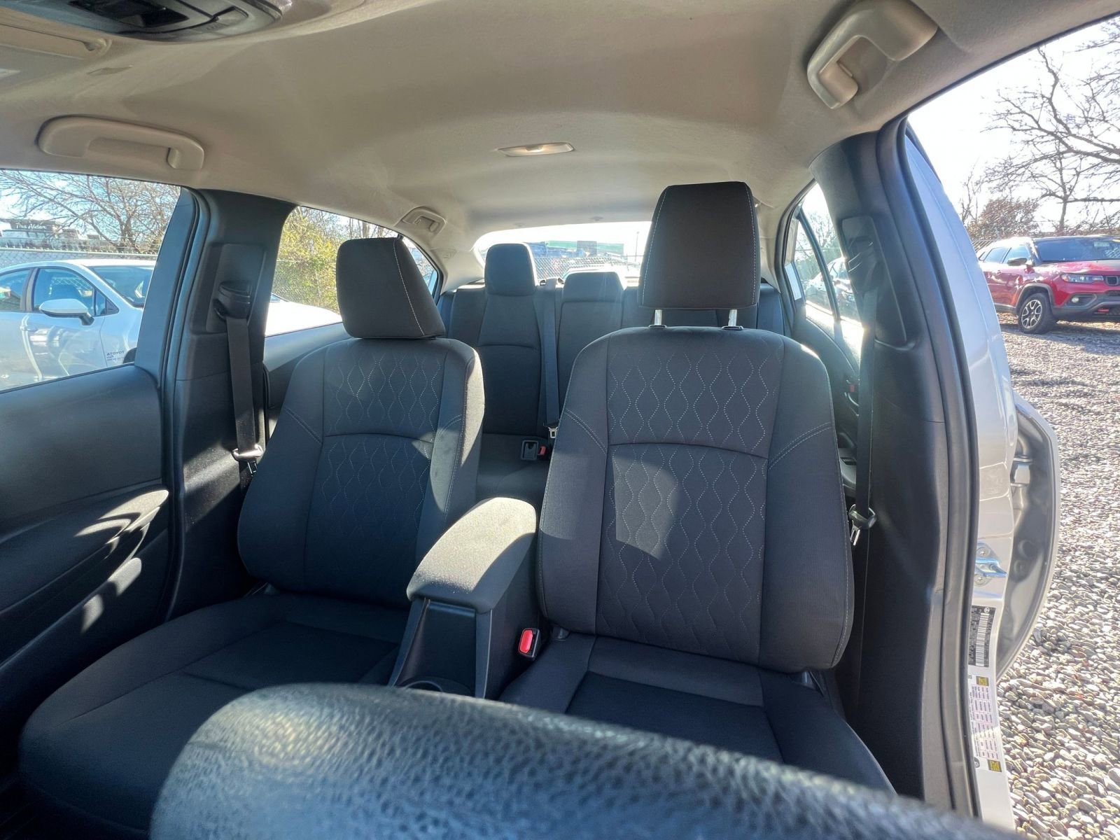 Thumbnail: 2025 Toyota Corolla - 34