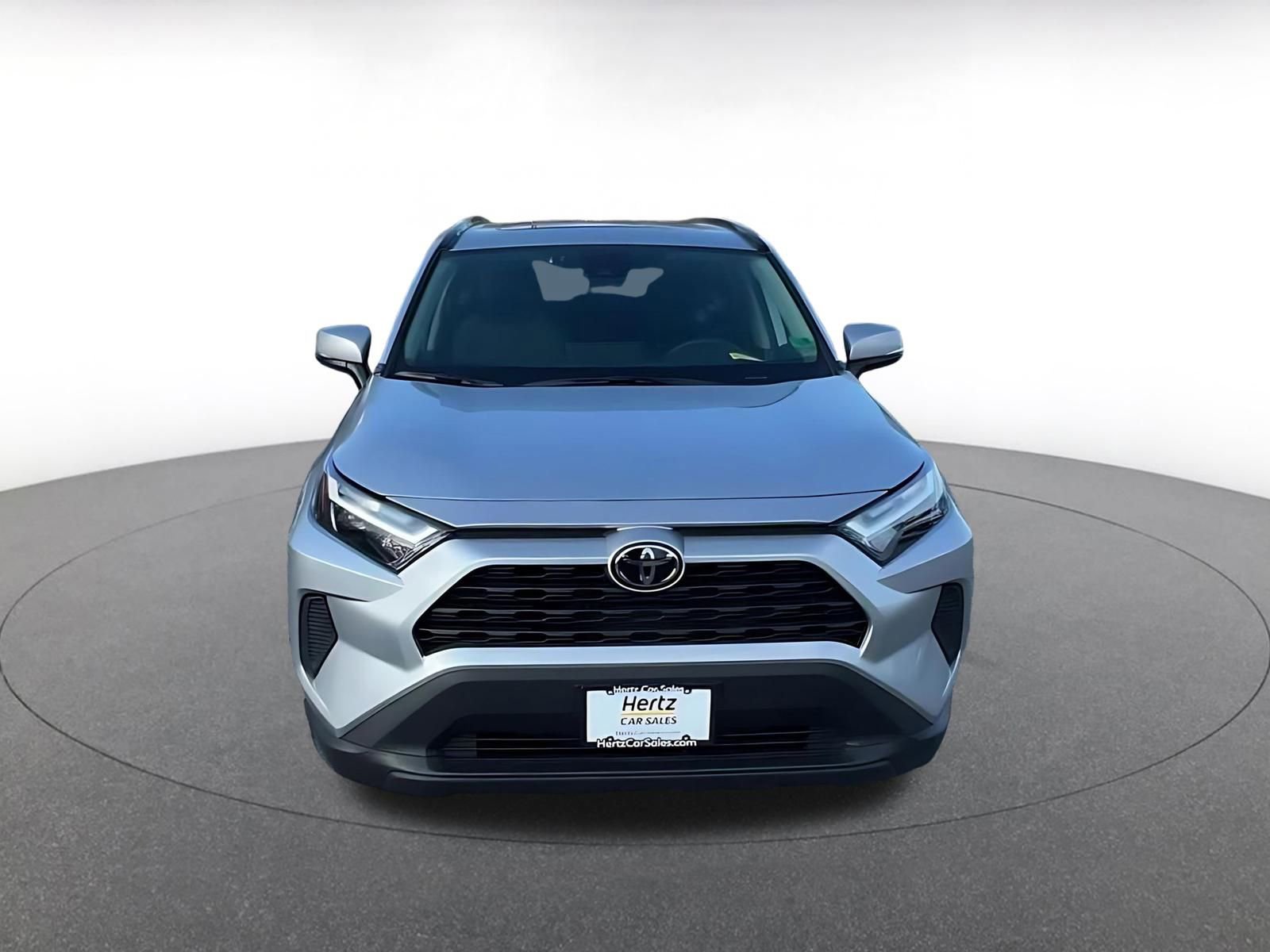 Thumbnail: 2025 Toyota RAV4 - 4