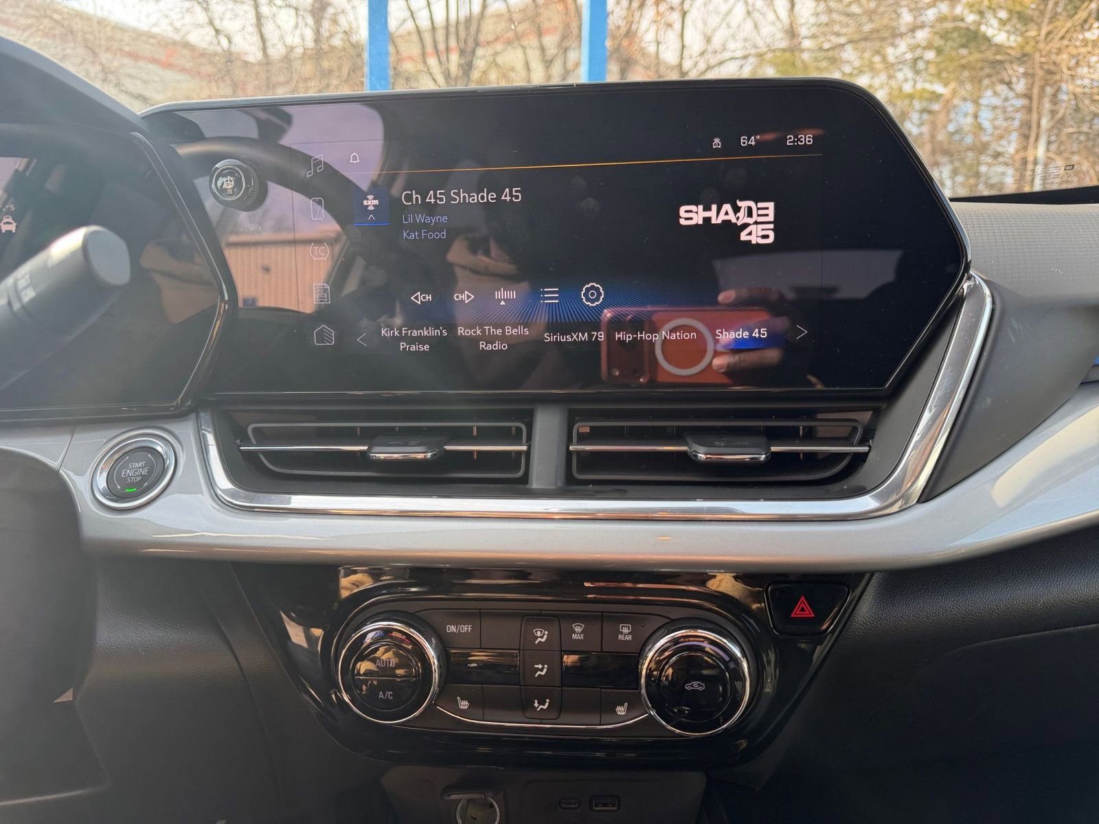 Thumbnail: 2025 Chevrolet Trax - 17