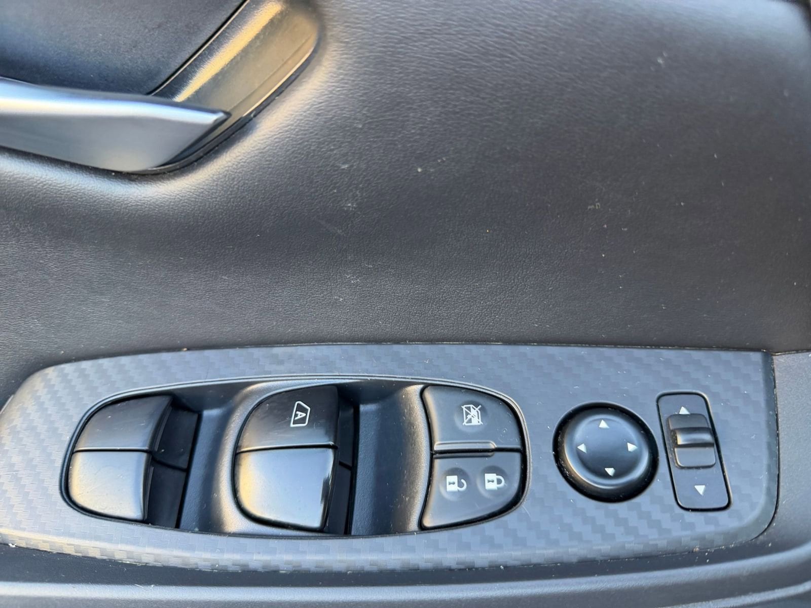 Thumbnail: 2025 Nissan Sentra - 18