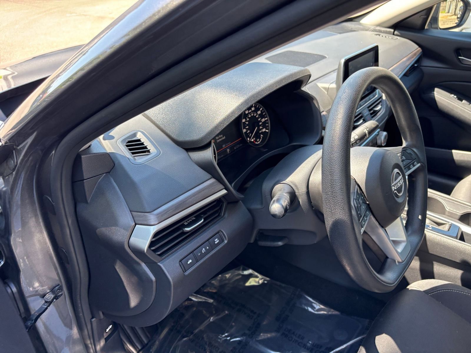 Thumbnail: 2025 Nissan Altima - 35