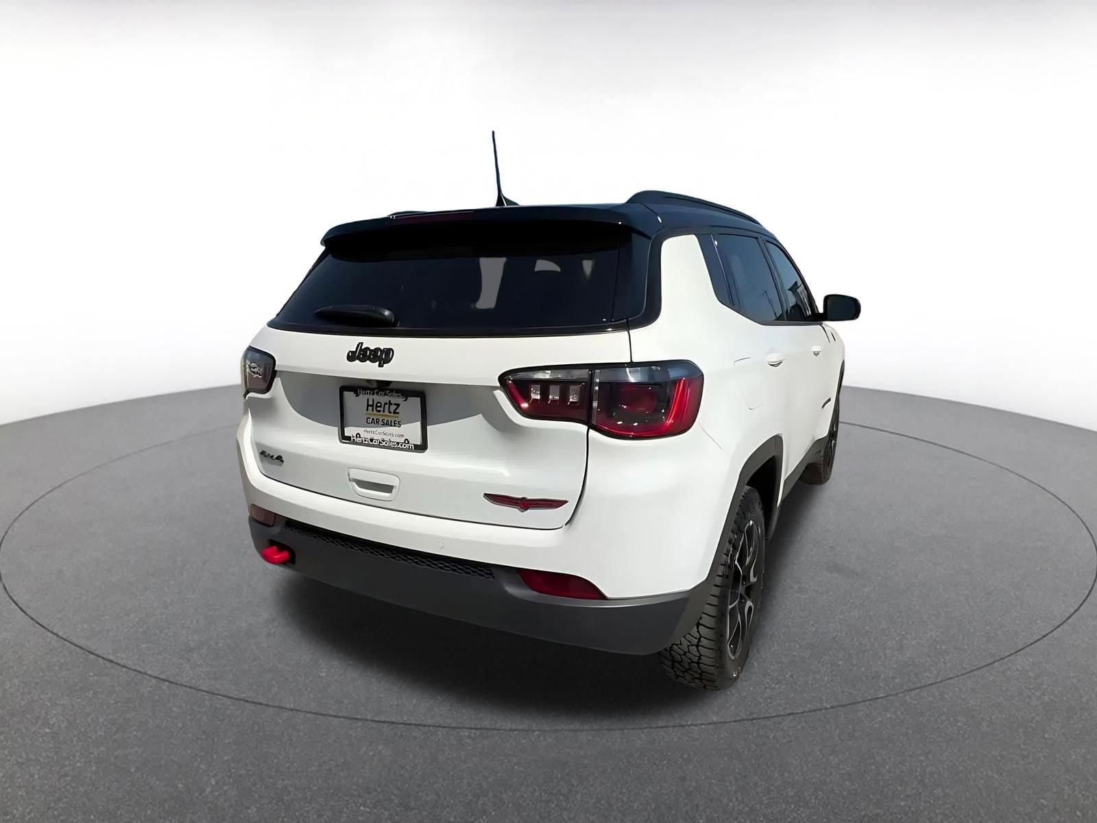 Thumbnail: 2025 Jeep Compass - 15