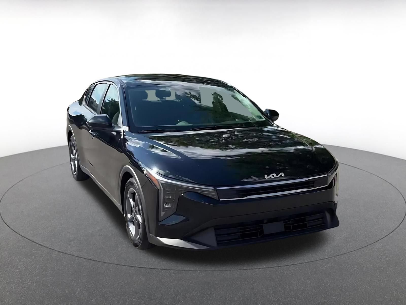 Thumbnail: 2025 Kia K4 - 3