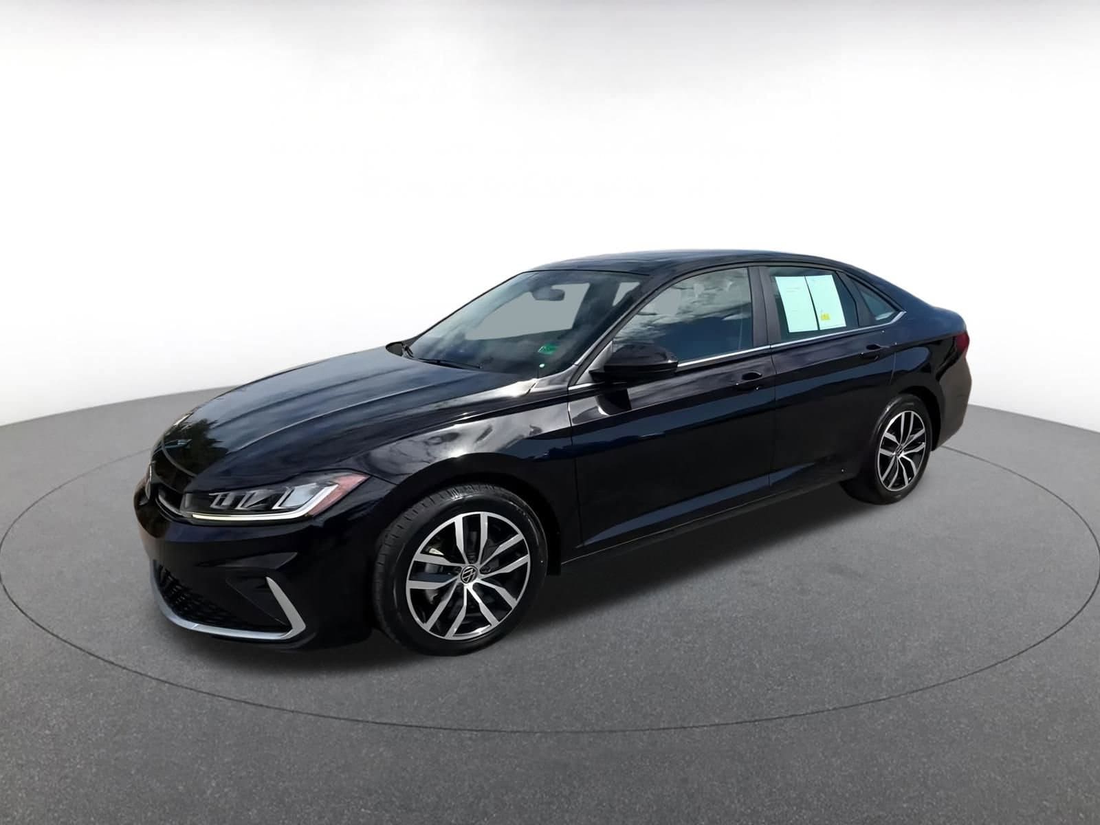 Thumbnail: 2025 Volkswagen Jetta - 8