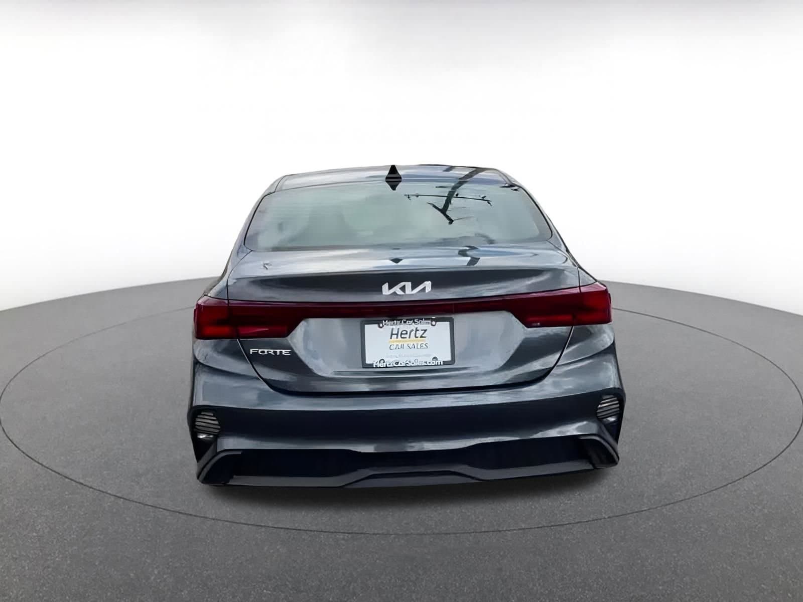 Thumbnail: 2023 Kia Forte - 12