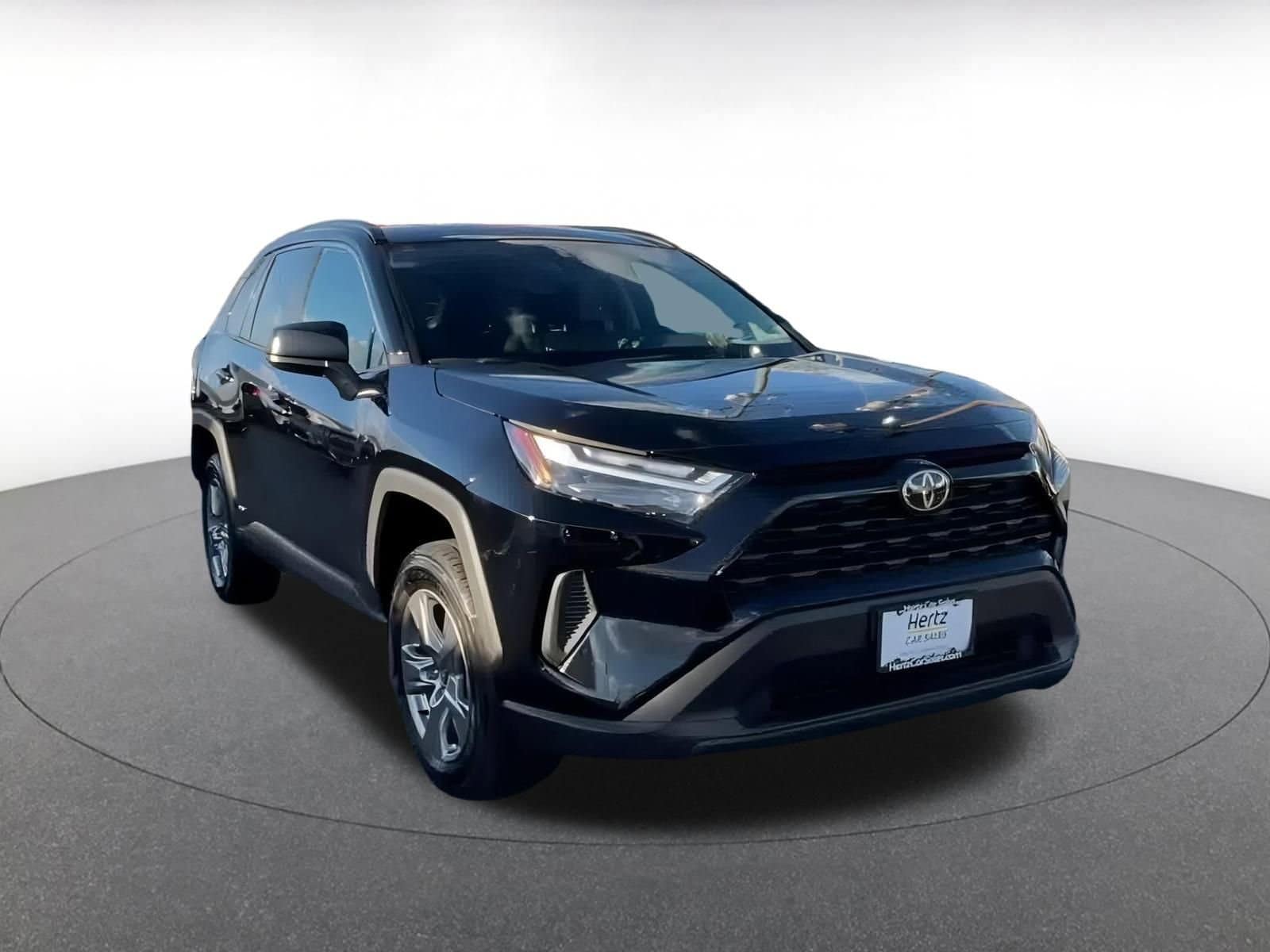 Thumbnail: 2025 Toyota RAV4 - 3