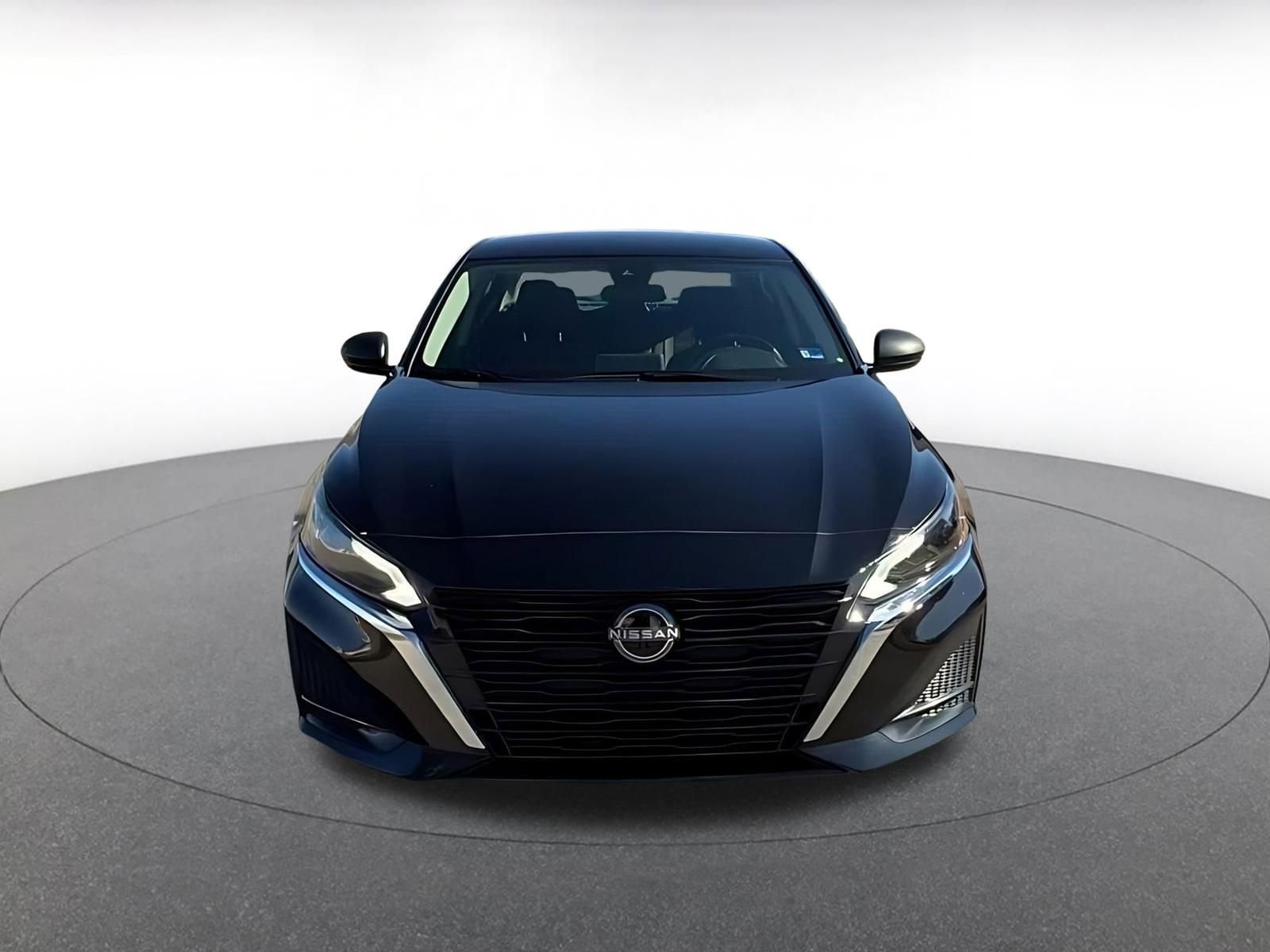 Thumbnail: 2025 Nissan Altima - 4