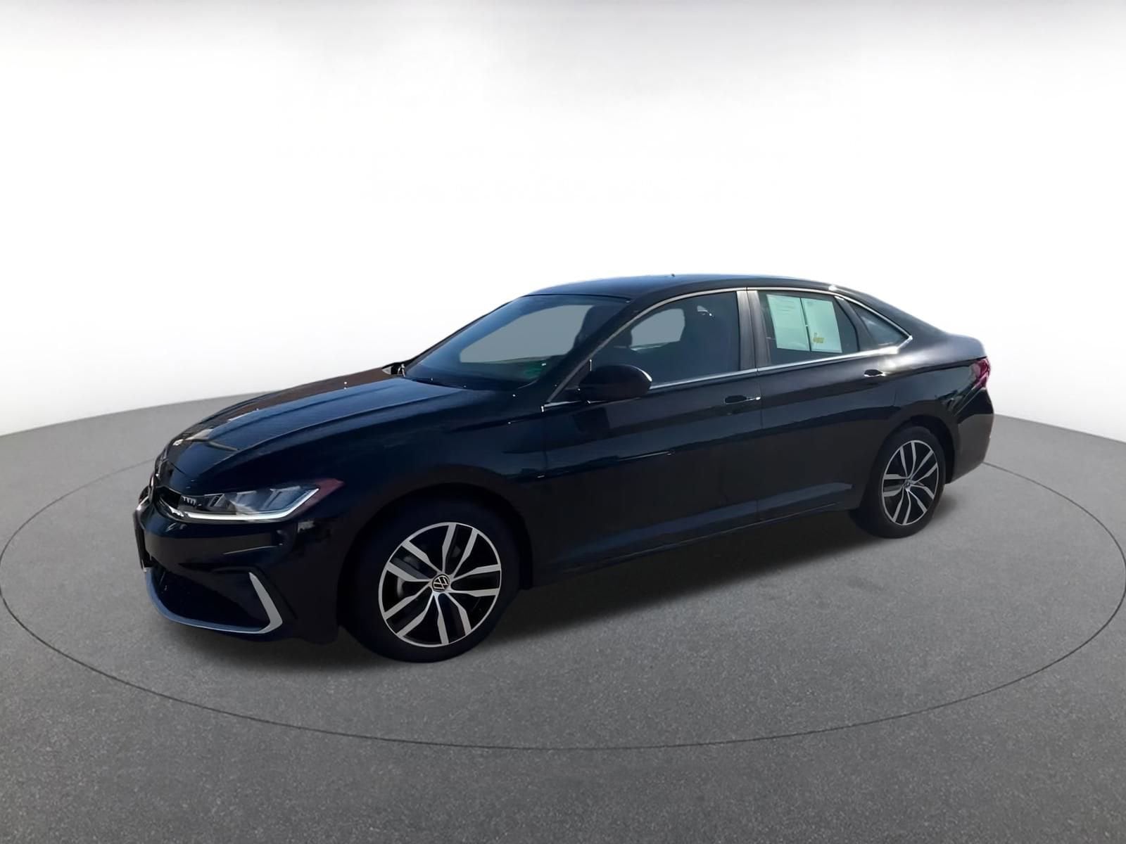 Thumbnail: 2025 Volkswagen Jetta - 8