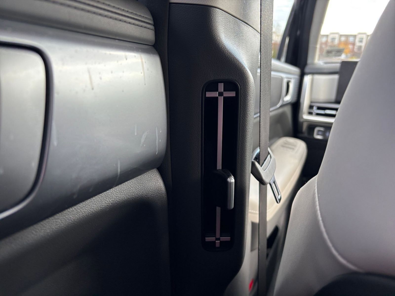 Thumbnail: 2025 Hyundai Santa Fe - 24